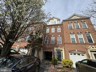 WOODLAND PARK - Residential Lease