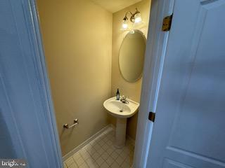 WOODLAND PARK - Residential Lease
