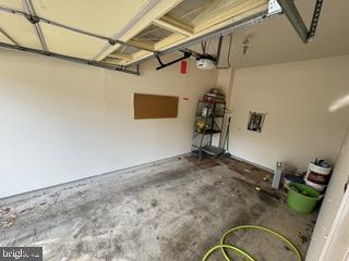 WOODLAND PARK - Residential Lease