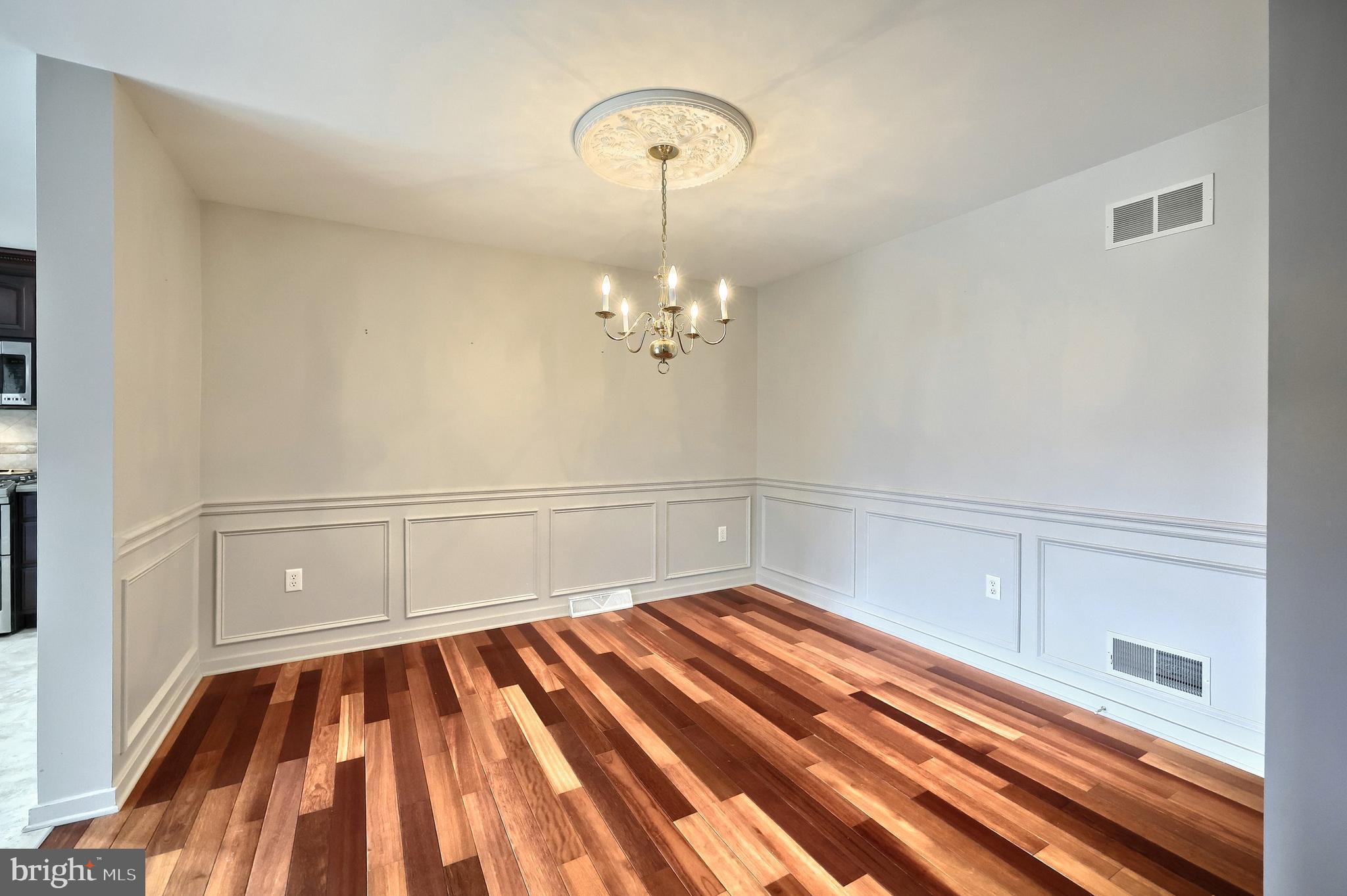 HERITAGE HILLS CONDOS - Residential