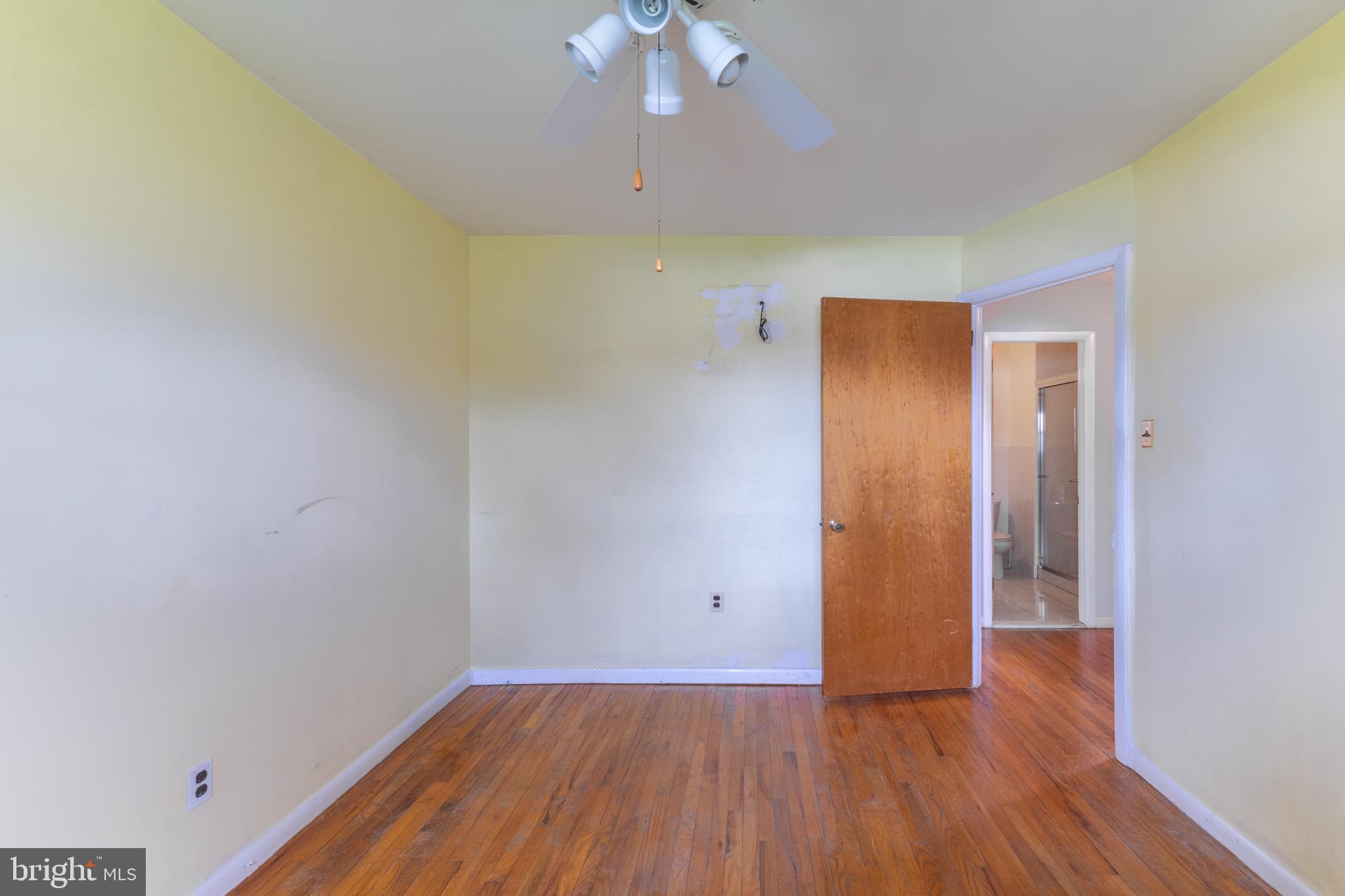 LLANGOLLEN ESTATES - Residential