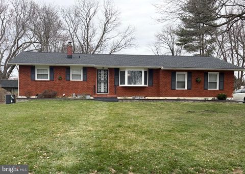 303 WOODDALE AVENUE NEW CASTLE DE 19720