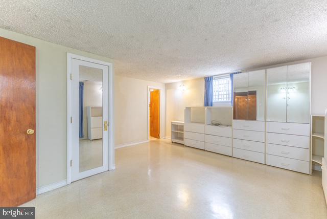 LLANGOLLEN ESTATES - Residential