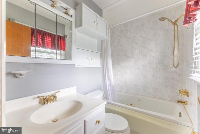 LLANGOLLEN ESTATES - Residential