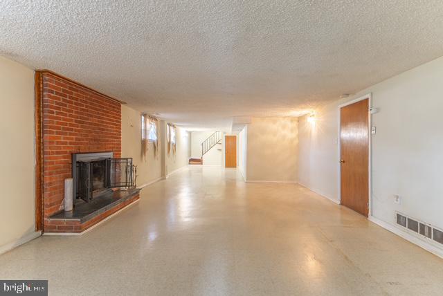 LLANGOLLEN ESTATES - Residential