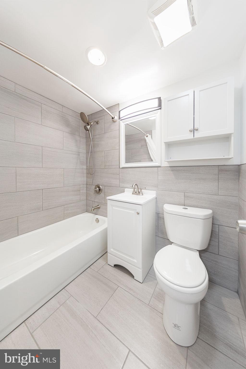 FORTY SIX HUNDRED - Residential