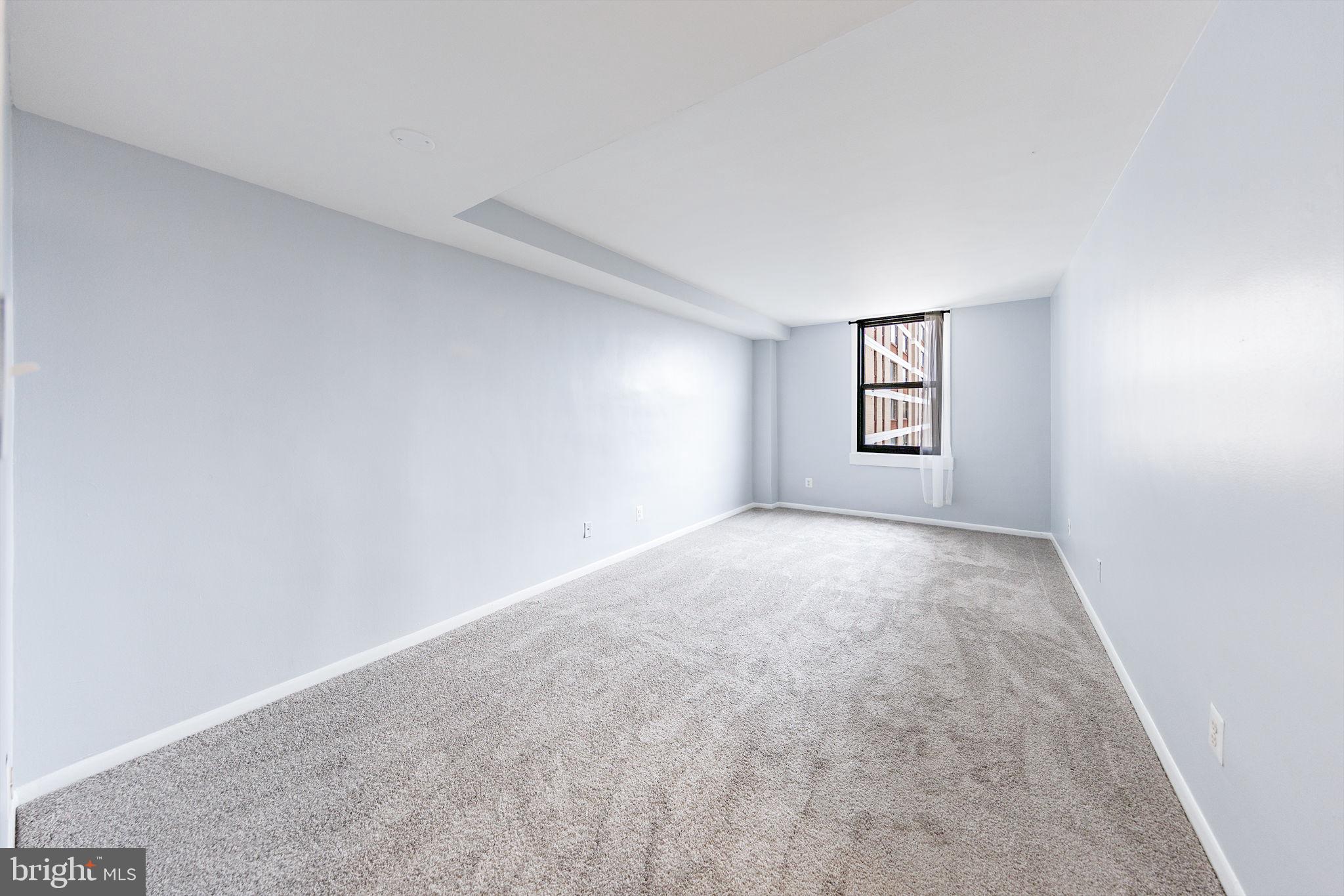 FORTY SIX HUNDRED - Residential