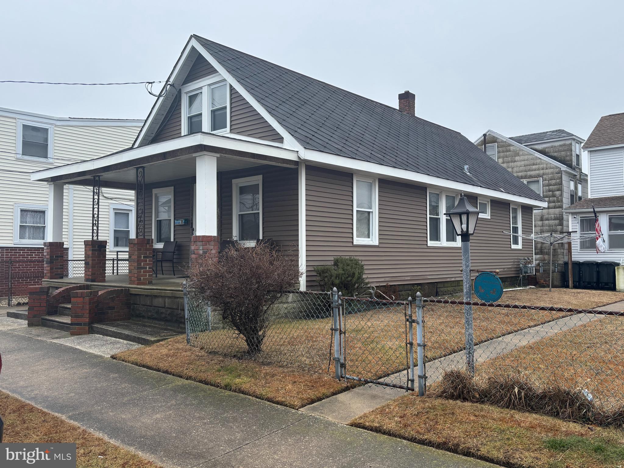 314 W POPLAR AVENUE