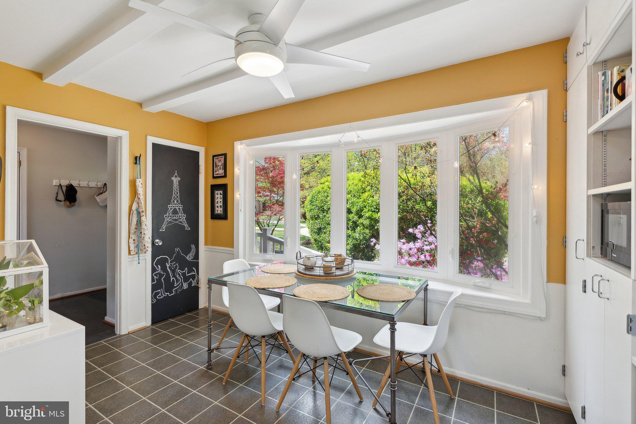 MOSBY WOODS - Residential