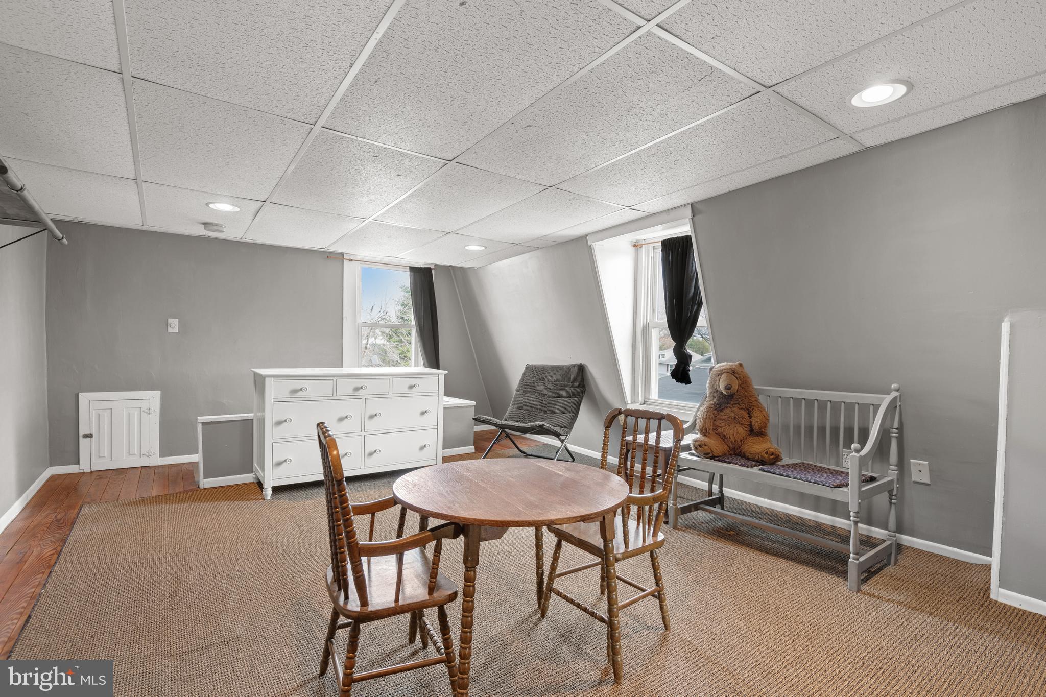 MANHEIM BOROUGH - Residential