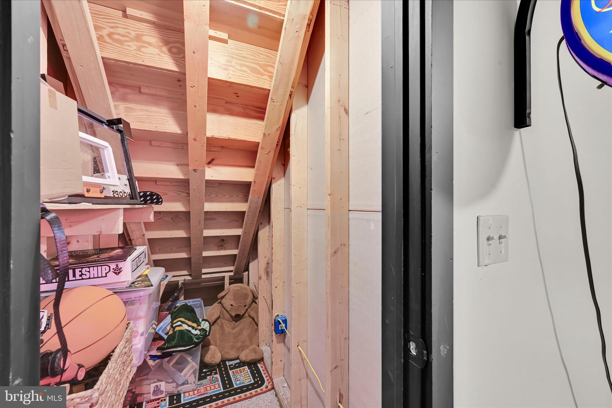 WHEATLAND MANOR - Residential