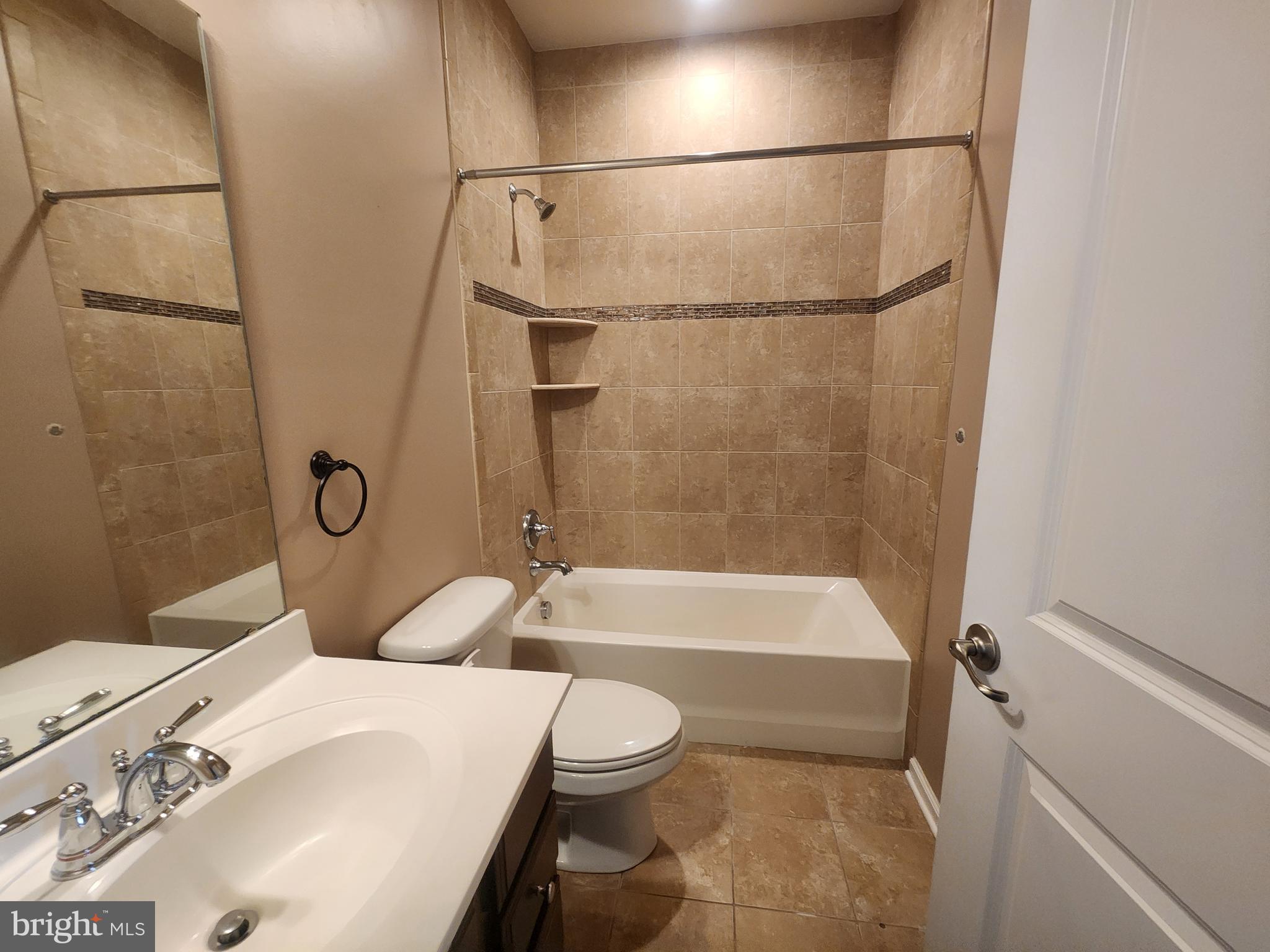PINE RIDGE CROSSING - Residential