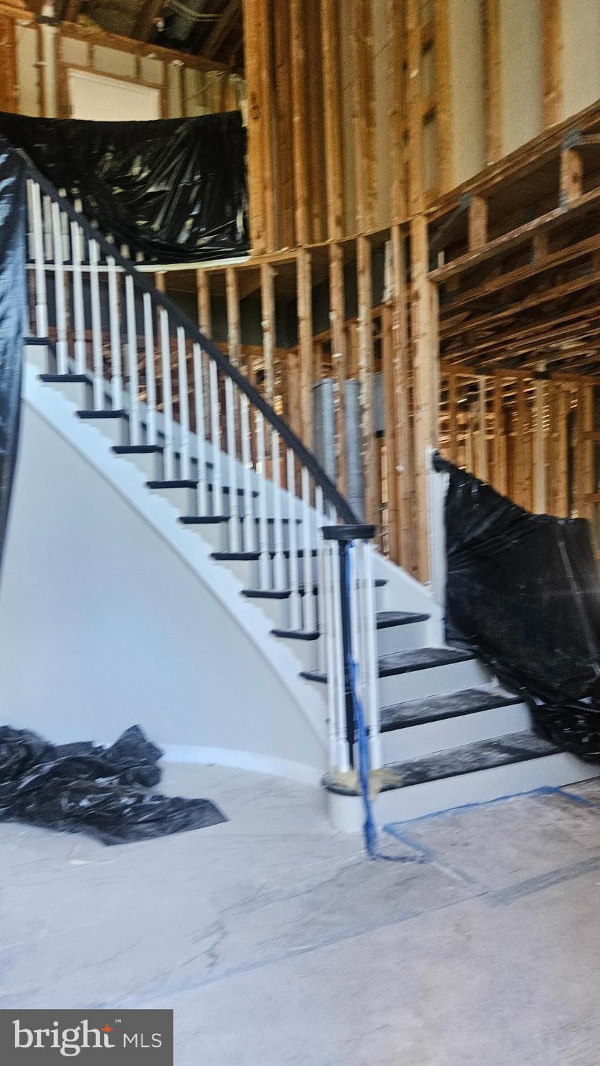 WOODMORE - Residential