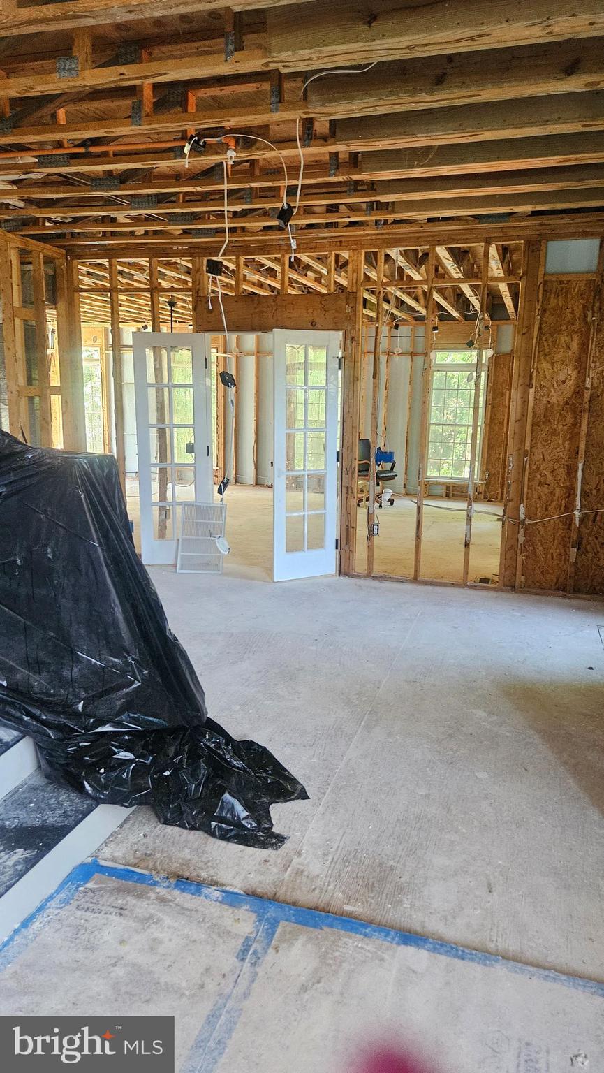 WOODMORE - Residential