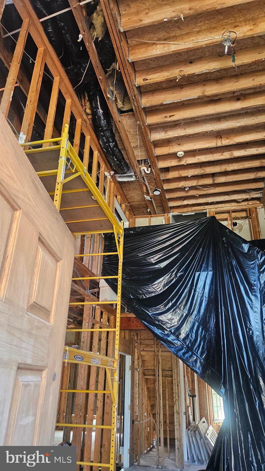 WOODMORE - Residential