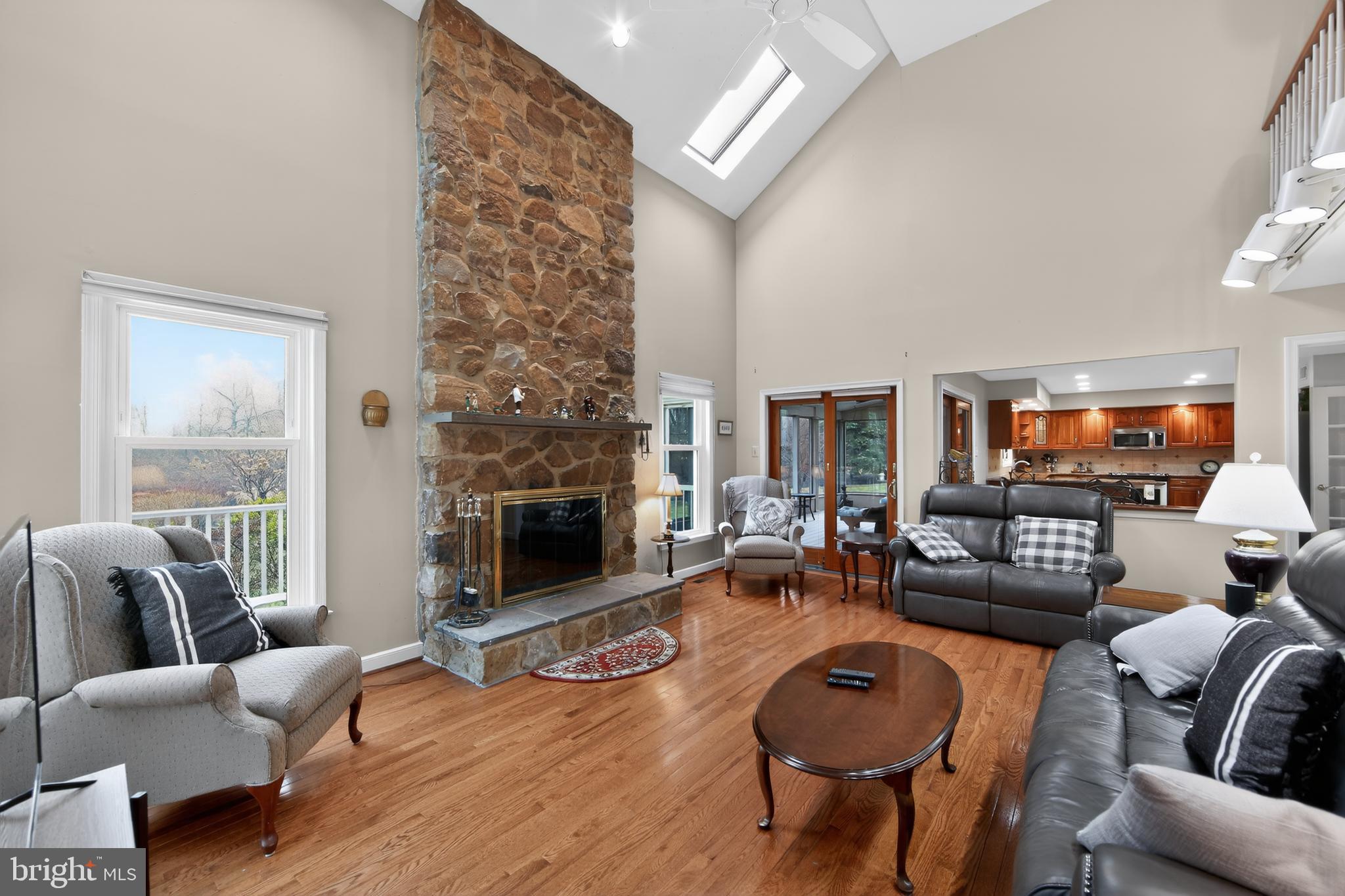 HICKORY GLEN - Residential