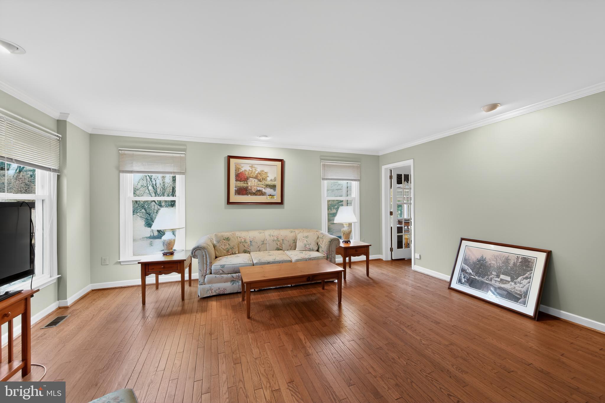 HICKORY GLEN - Residential