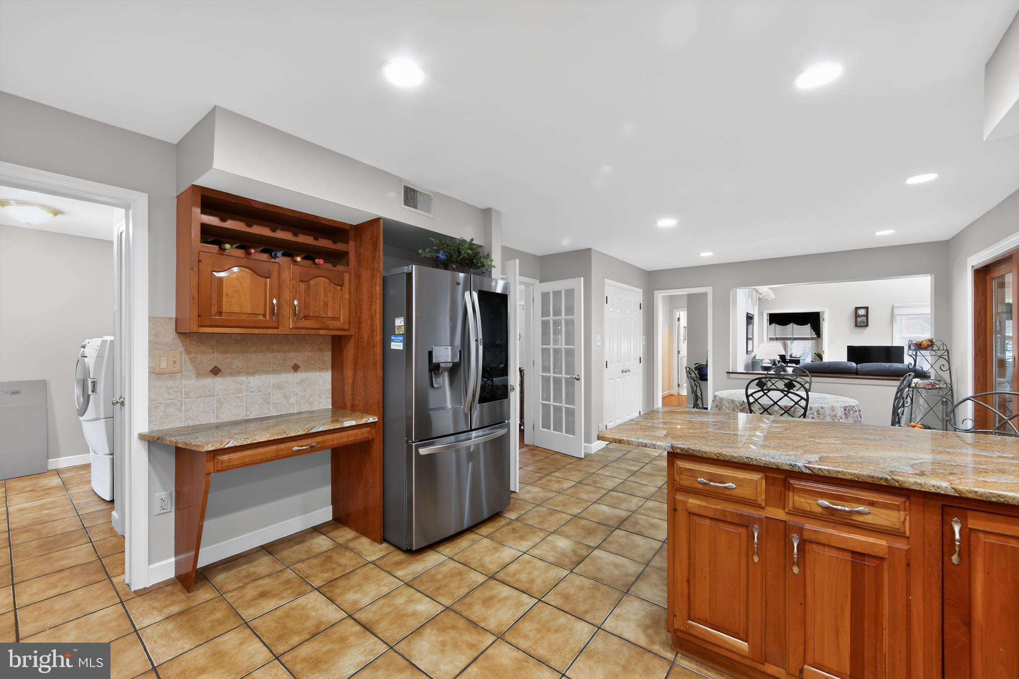 HICKORY GLEN - Residential