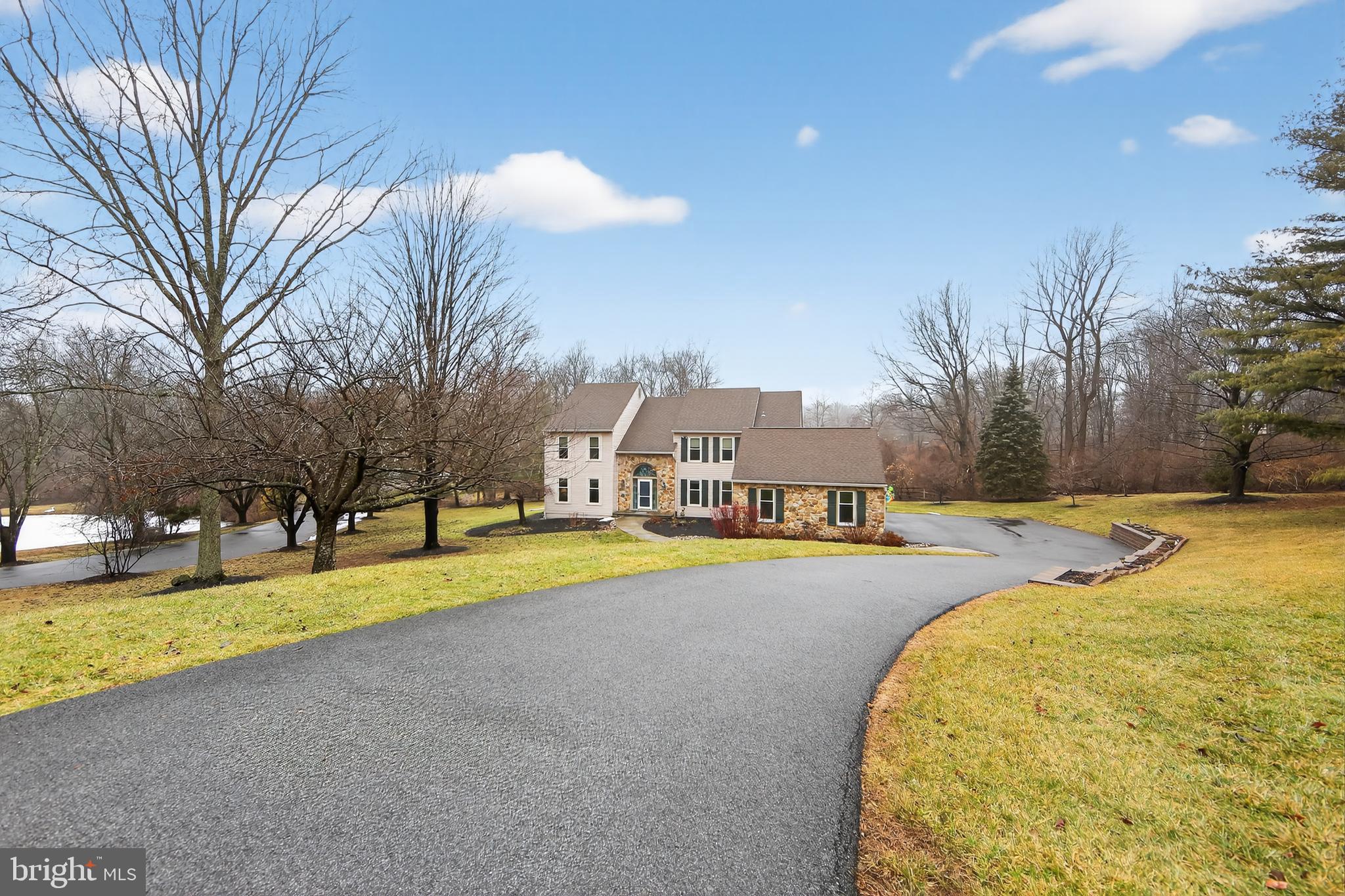 HICKORY GLEN - Residential