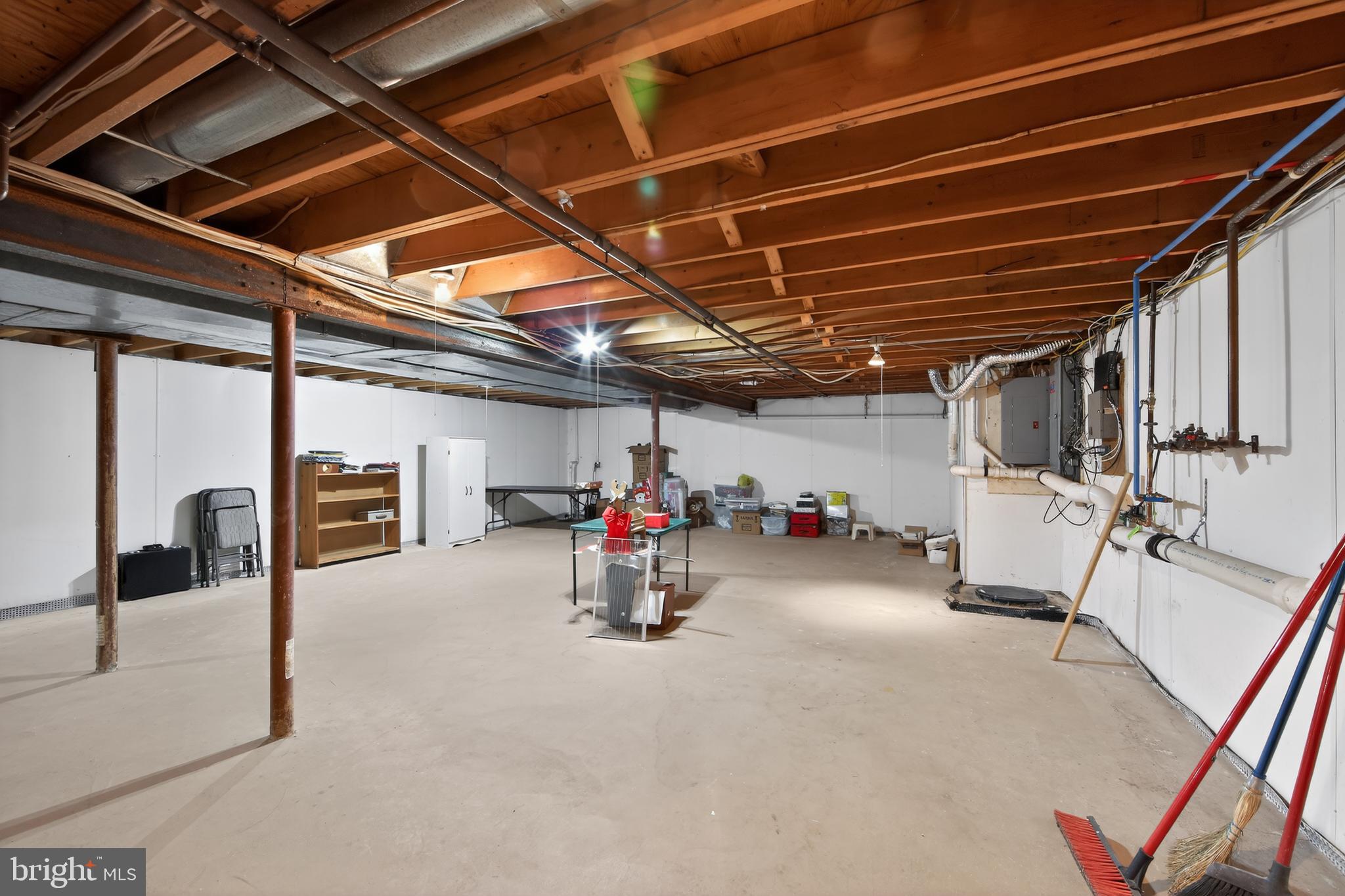 HICKORY GLEN - Residential