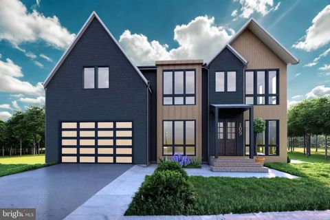 Homes For Sale - 109 James Drive<br/> VIENNA, VA 22180