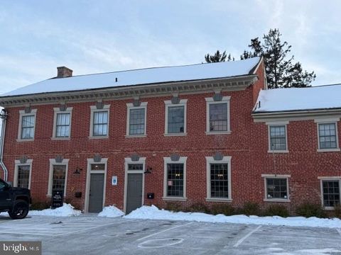 2 MILLER STREET STRASBURG PA 17579