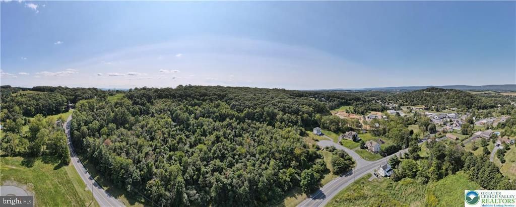 Photo of 3603 Rip Court, SLATINGTON, PA 18080 (MLS # PALH2014604)