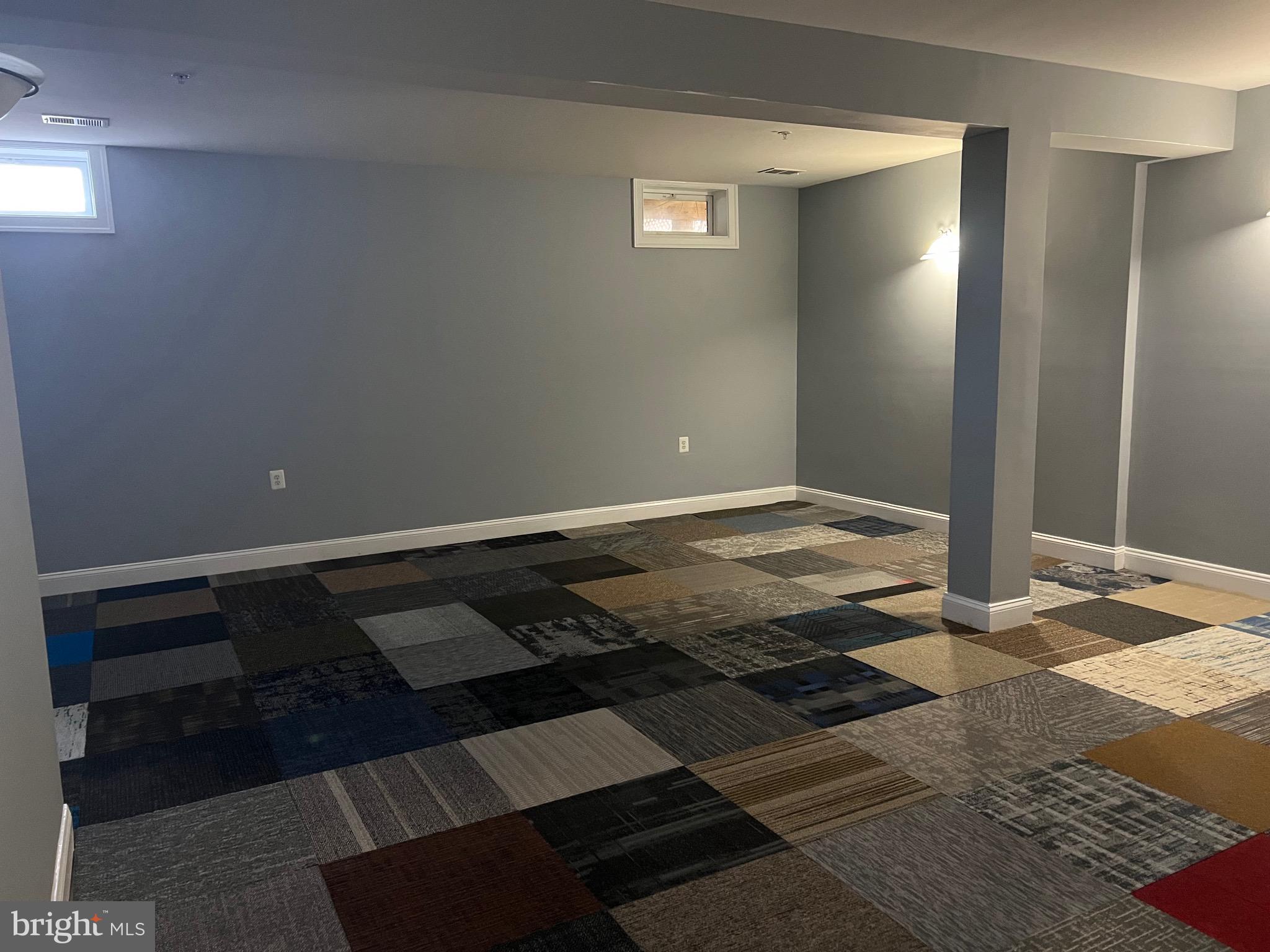 WOODMORE ESTATES - Residential Lease