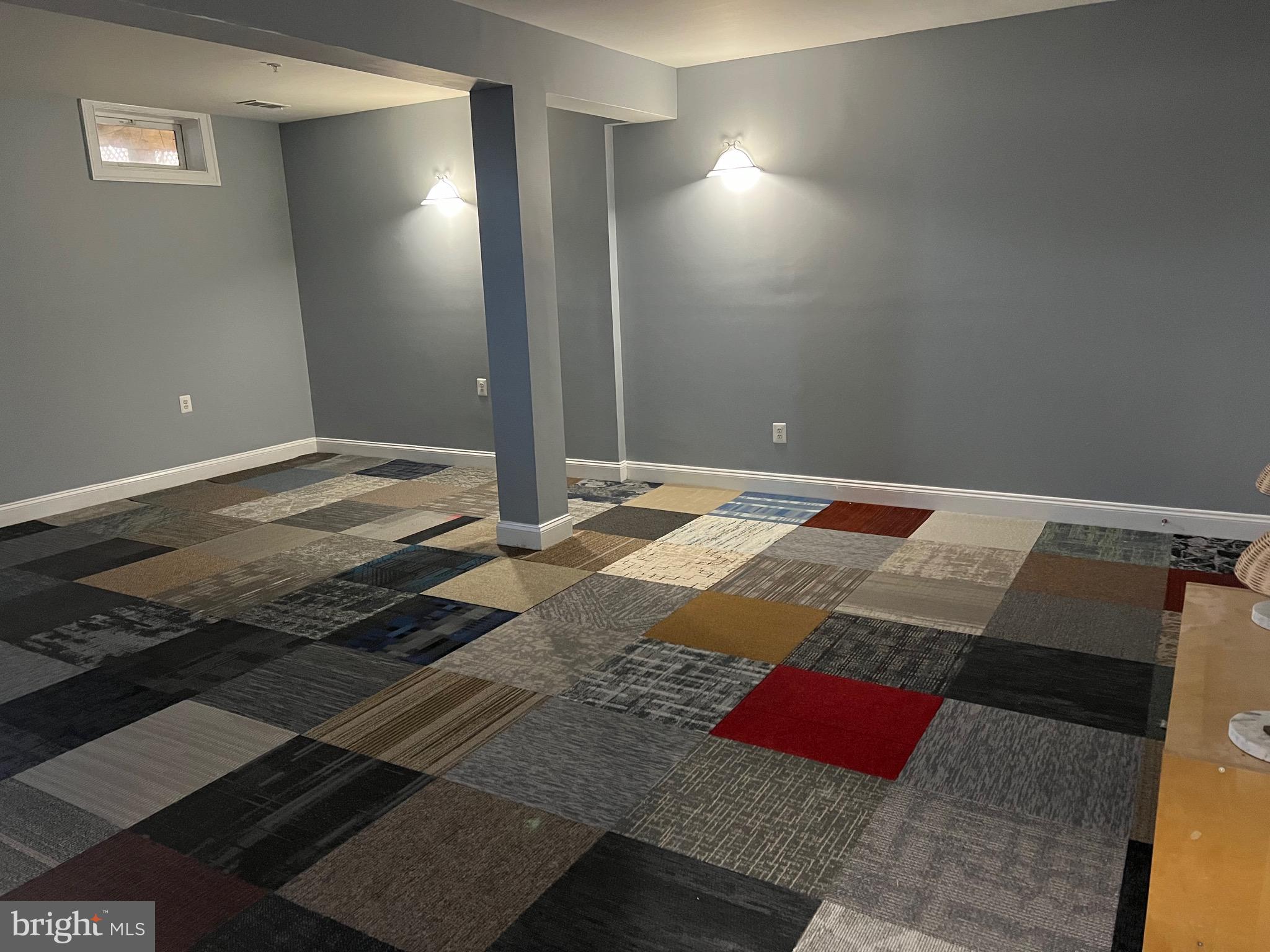 WOODMORE ESTATES - Residential Lease