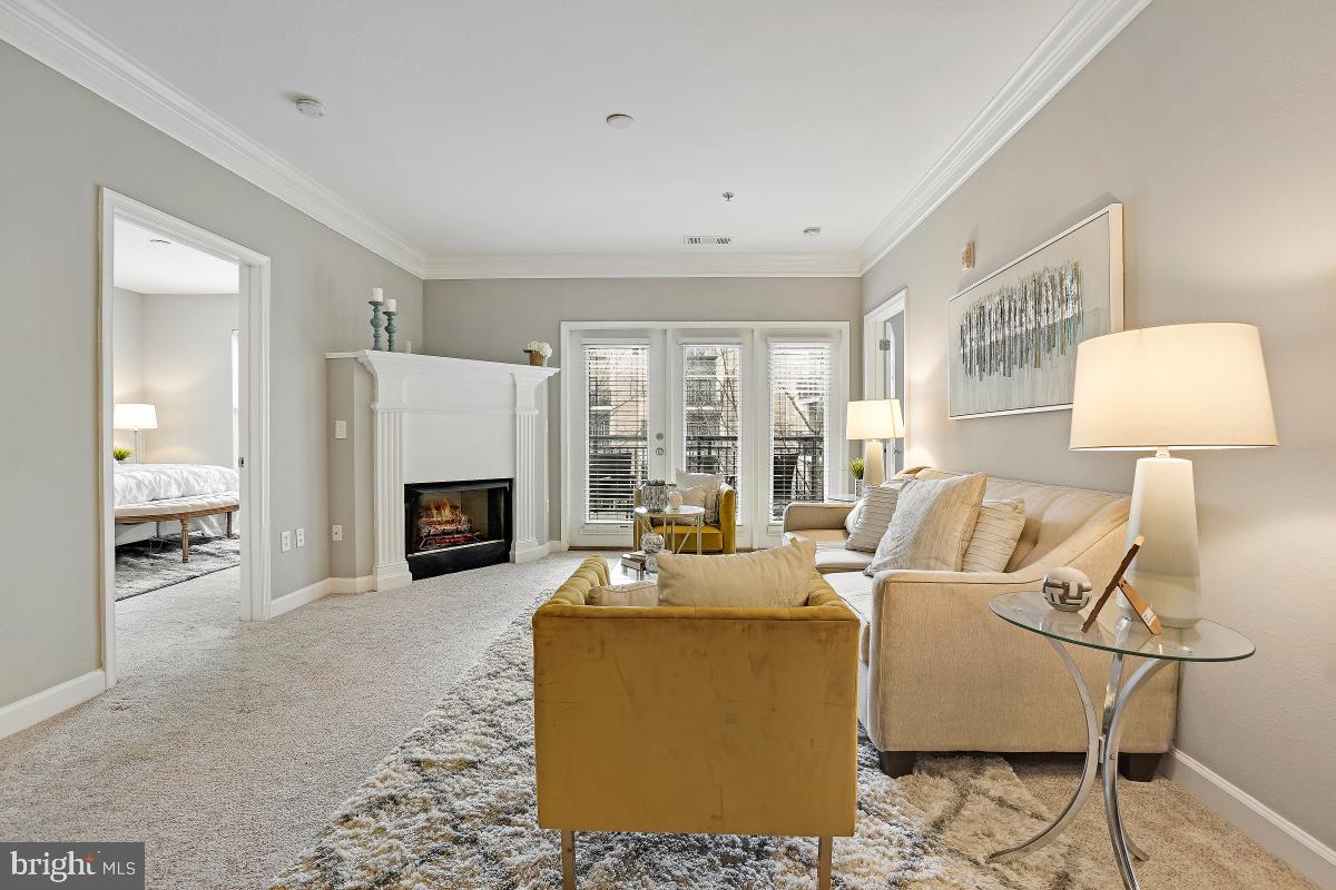 FITZ AT ROCKVILLE TOWN C - Residential