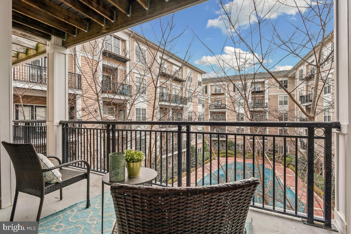 FITZ AT ROCKVILLE TOWN C - Residential