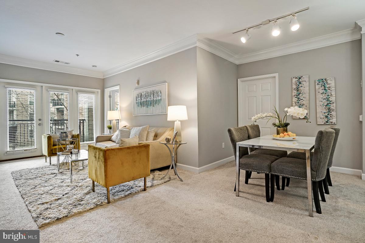 FITZ AT ROCKVILLE TOWN C - Residential