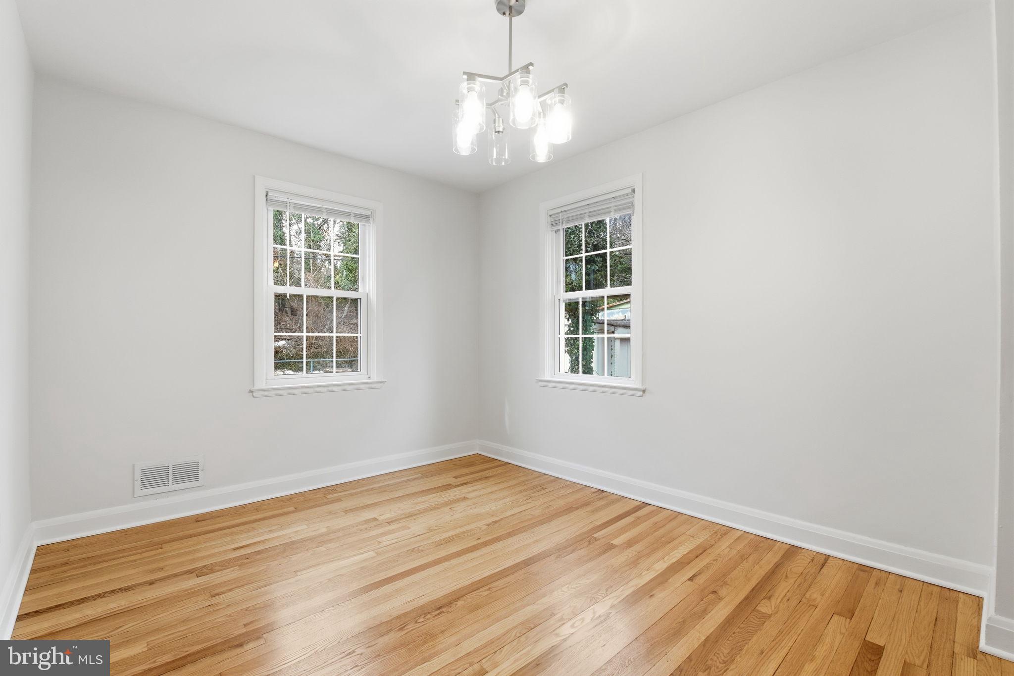 MOUNT RIDGE - Residential Lease