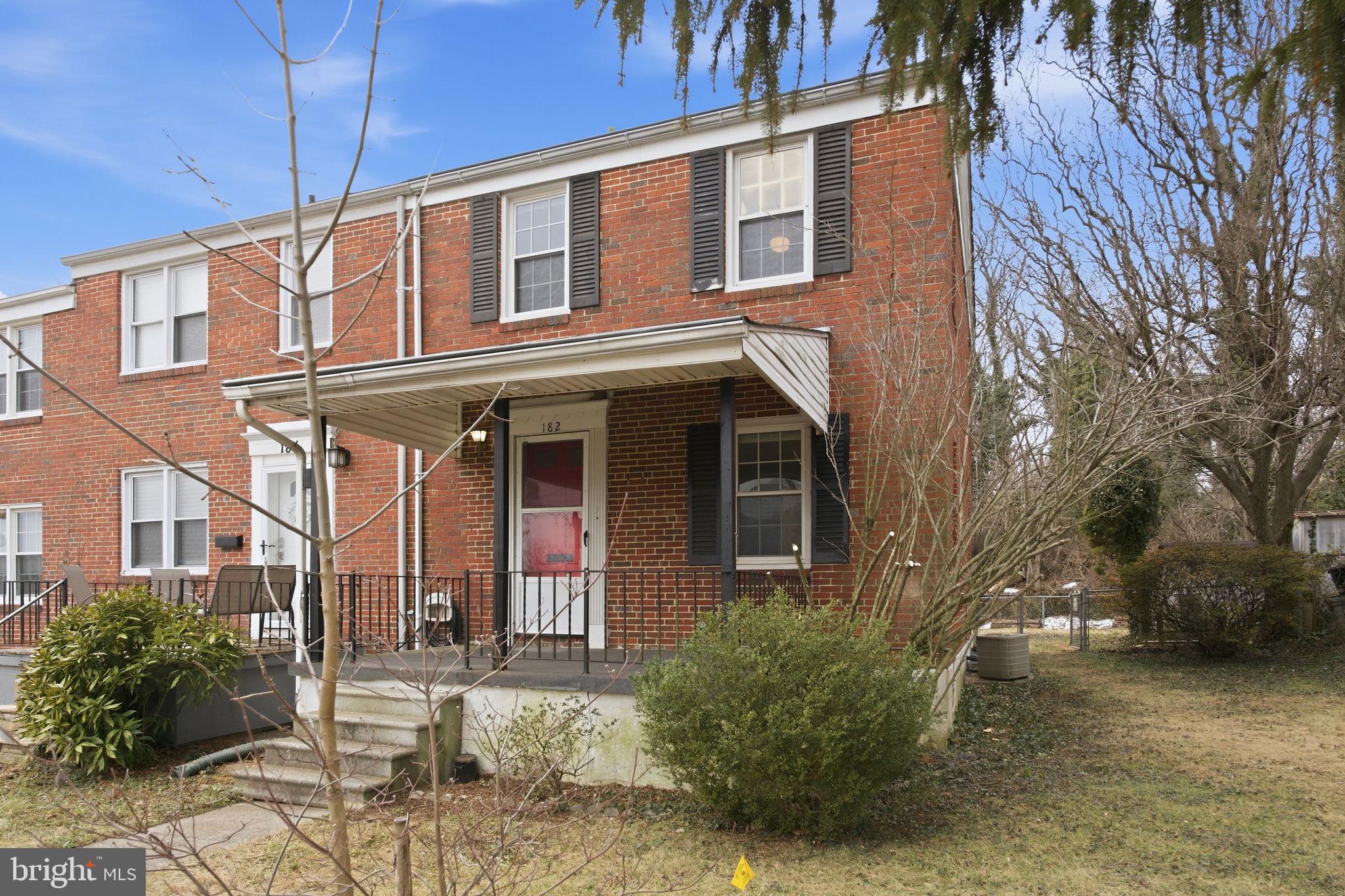 MOUNT RIDGE - Residential Lease