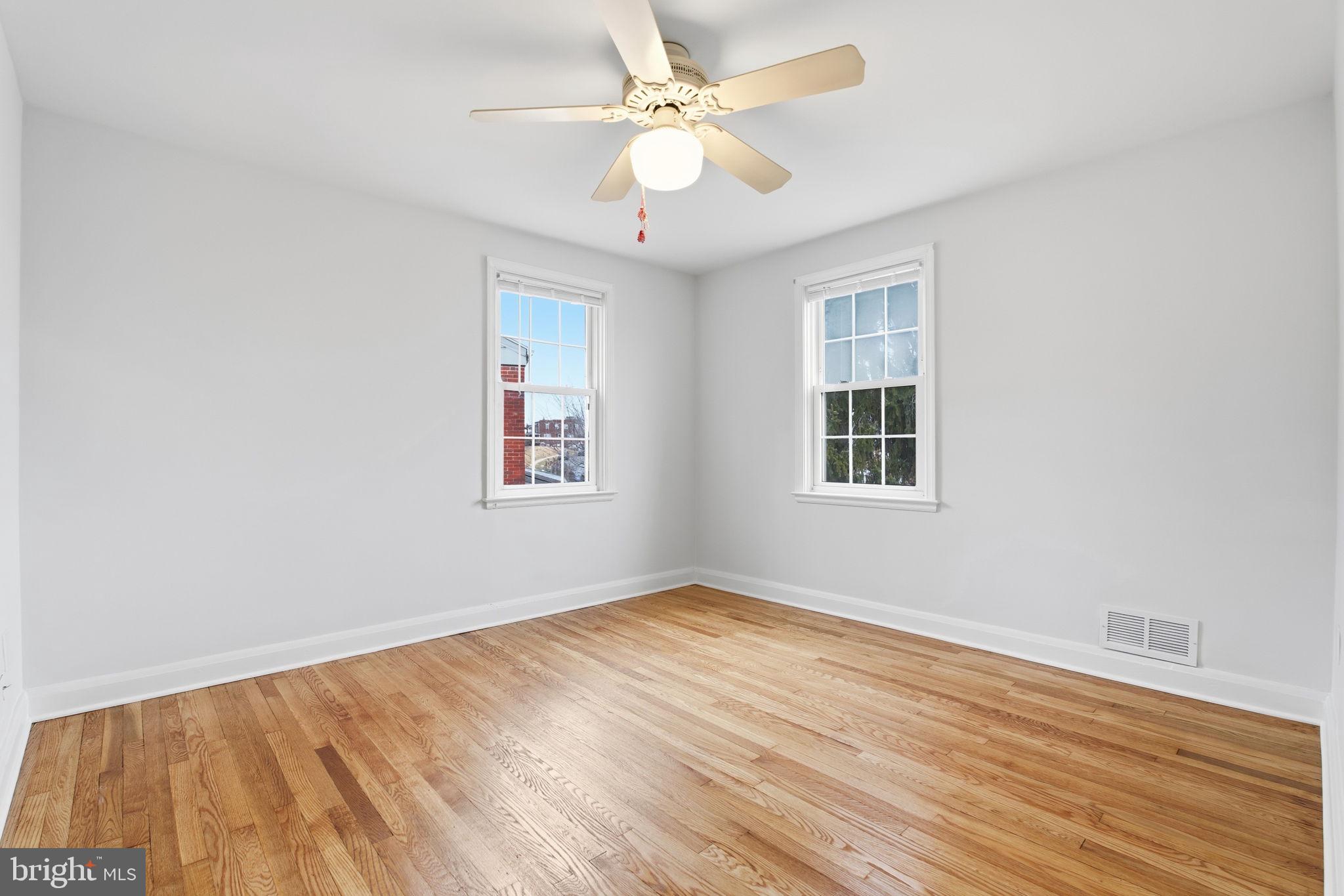 MOUNT RIDGE - Residential Lease