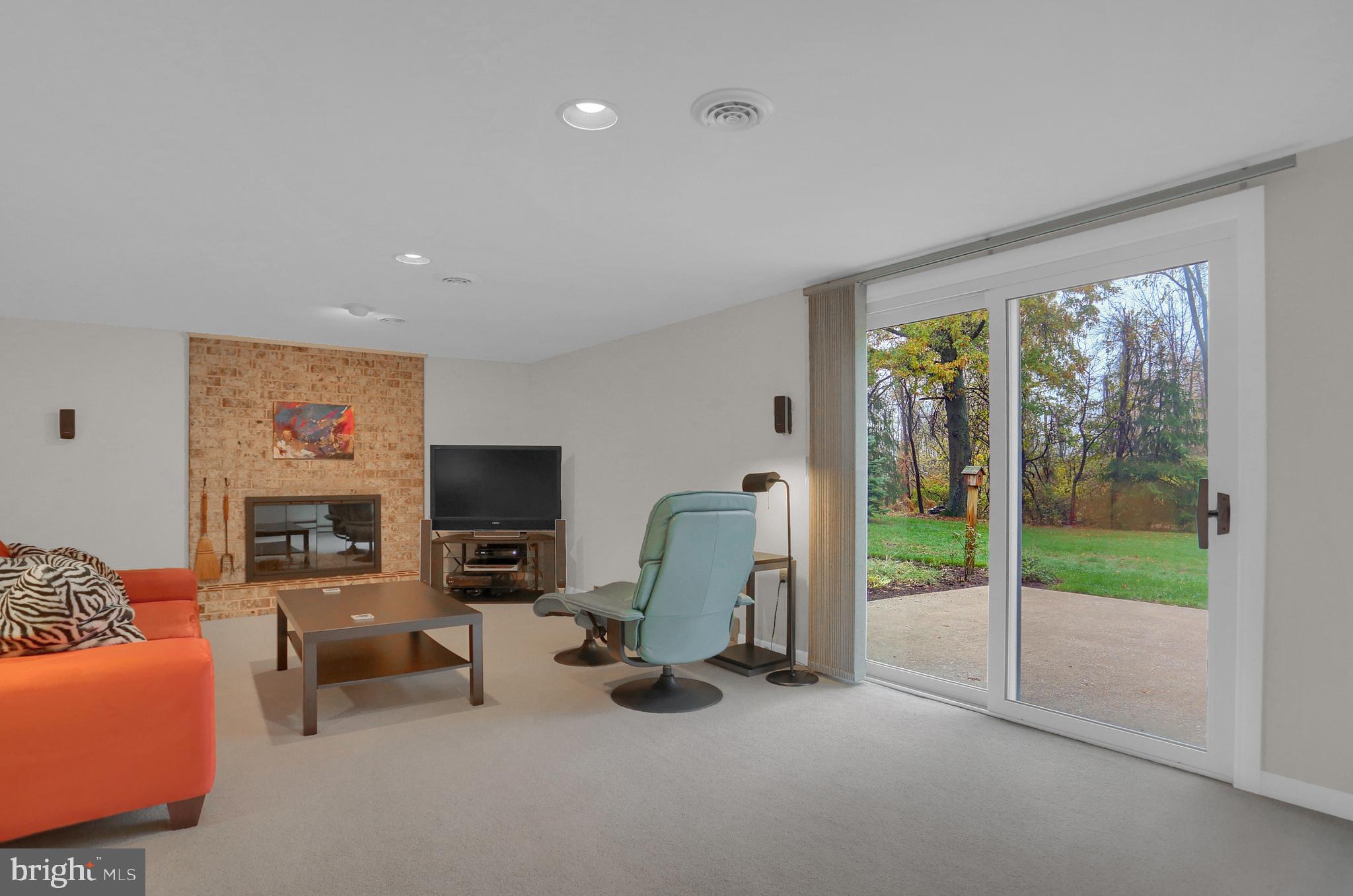 BRANDYWINE MANOR - Residential