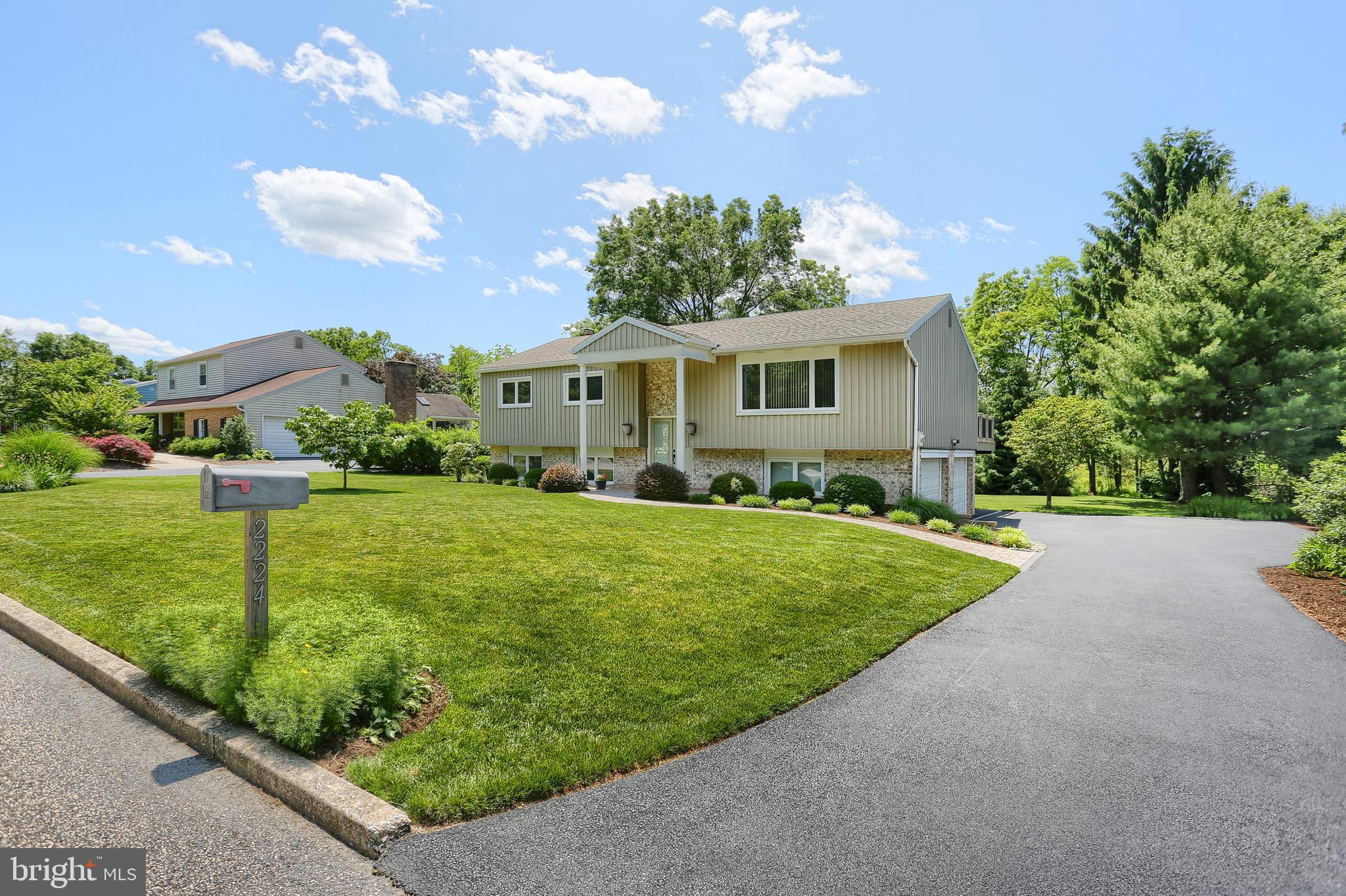 BRANDYWINE MANOR - Residential