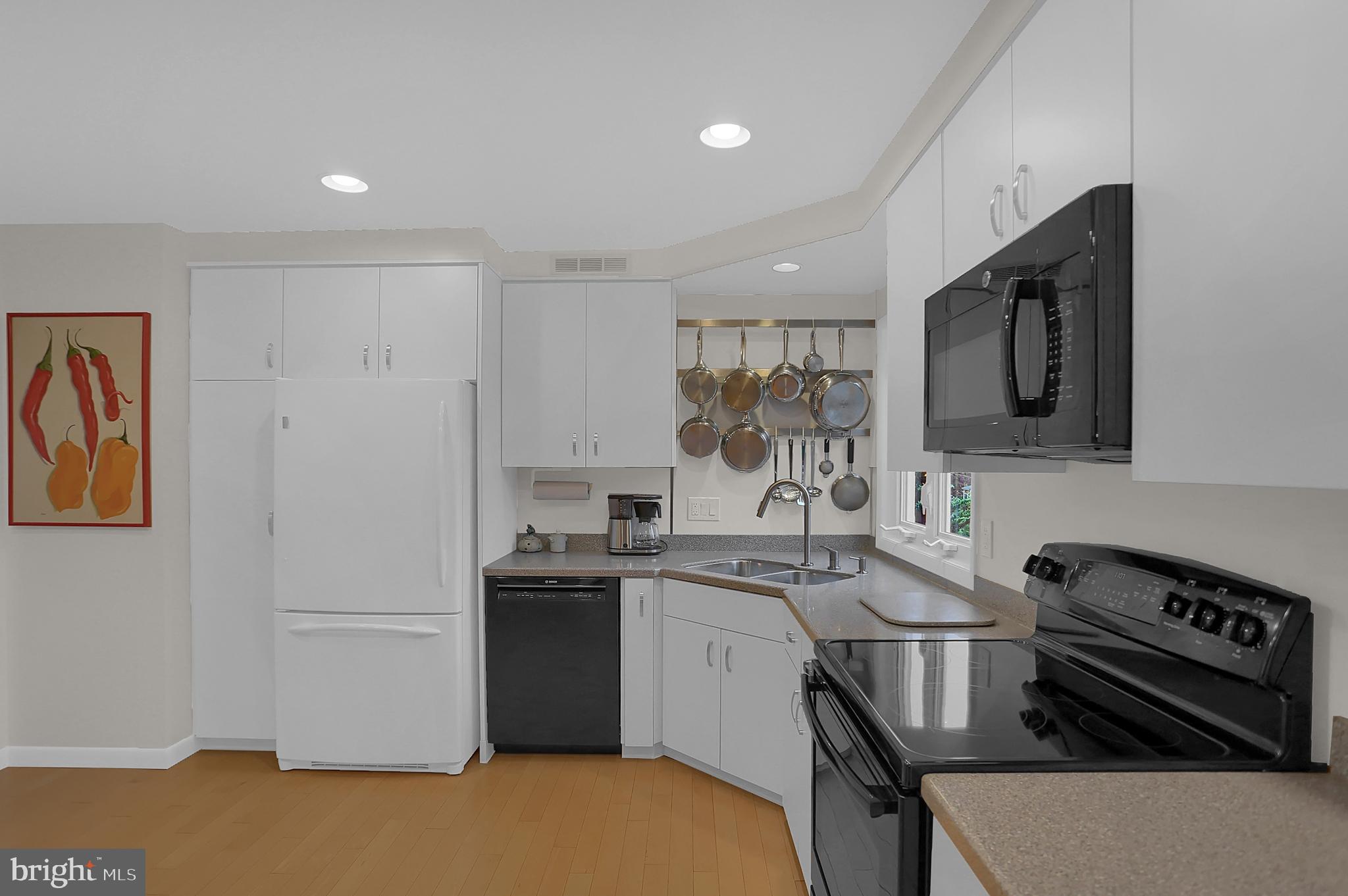 BRANDYWINE MANOR - Residential