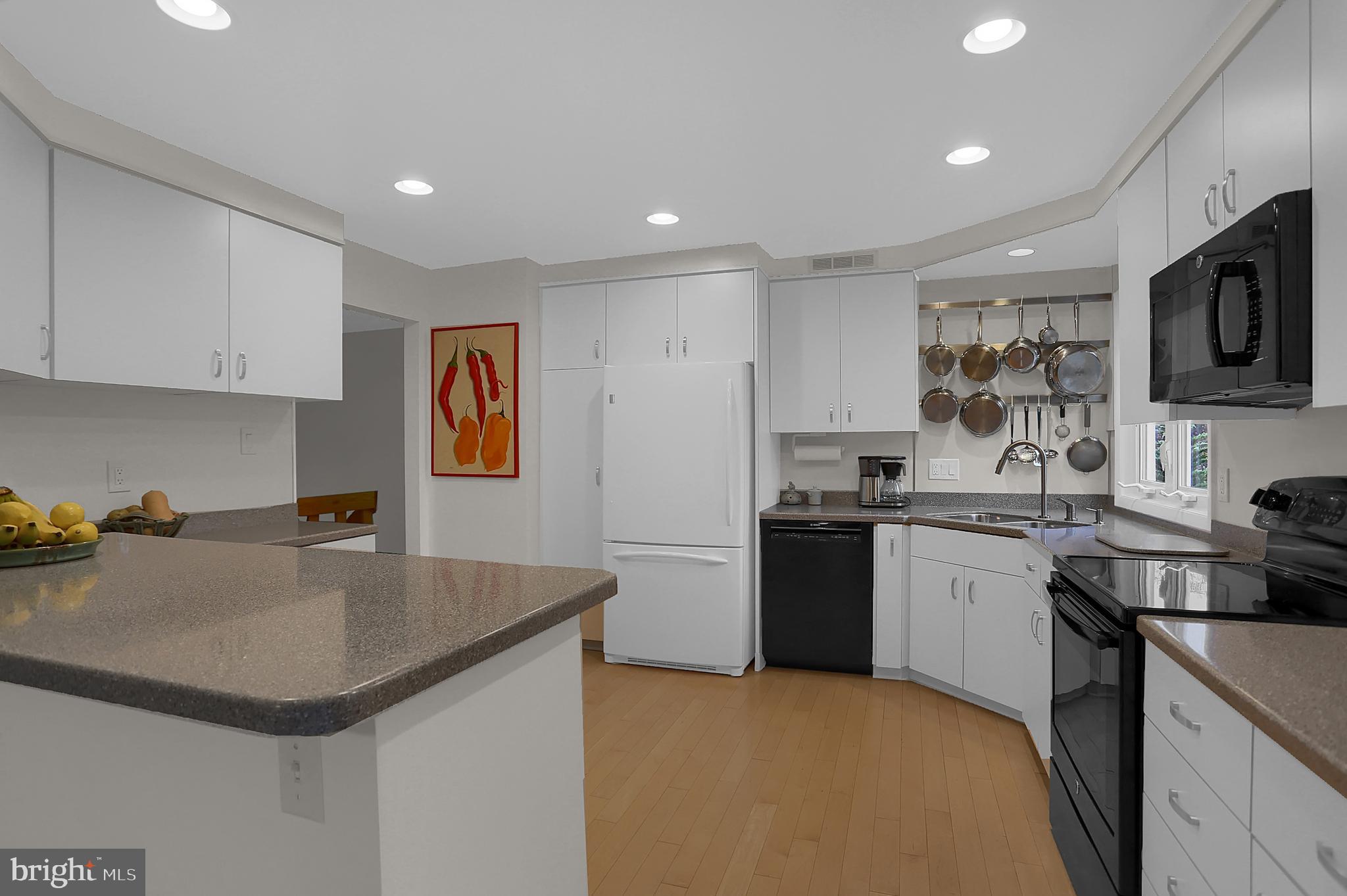 BRANDYWINE MANOR - Residential