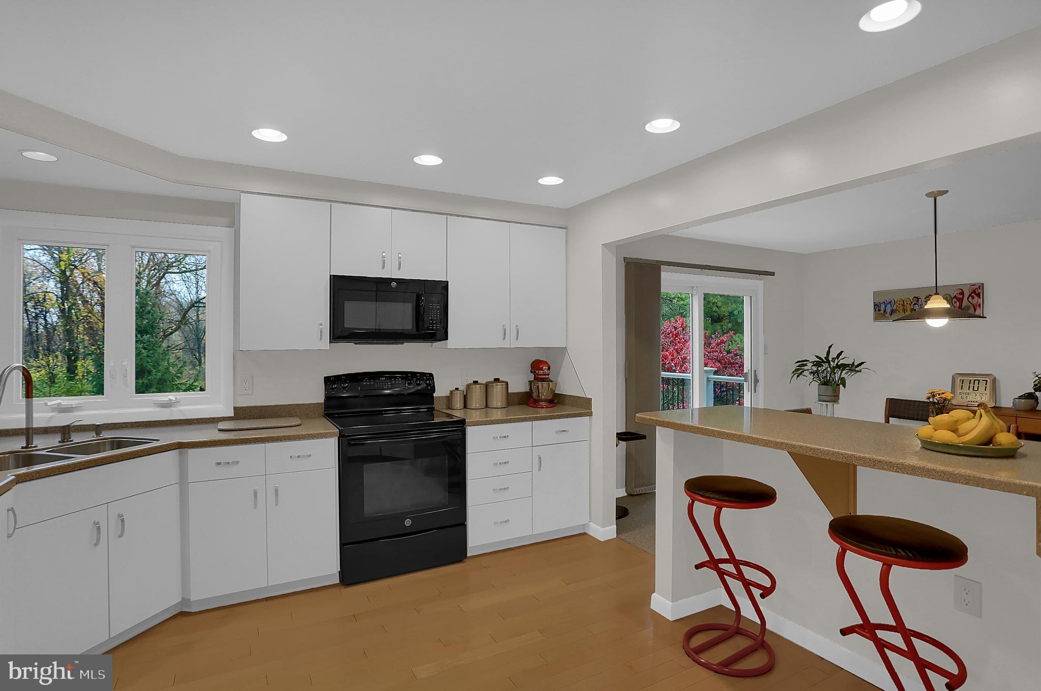 BRANDYWINE MANOR - Residential