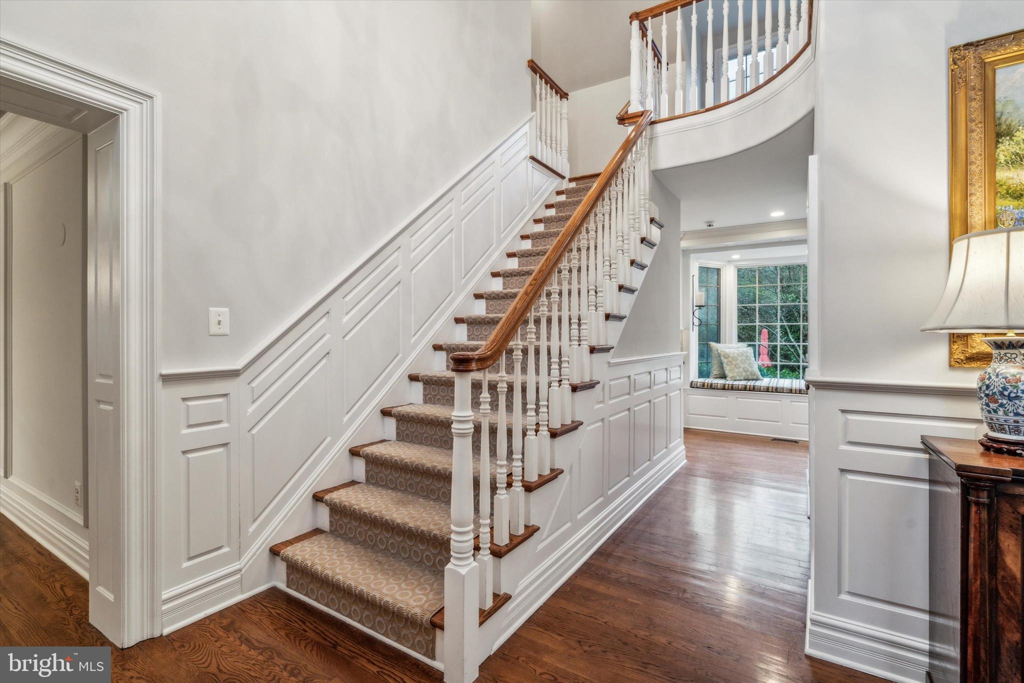 CHESTNUT HILL - Residential