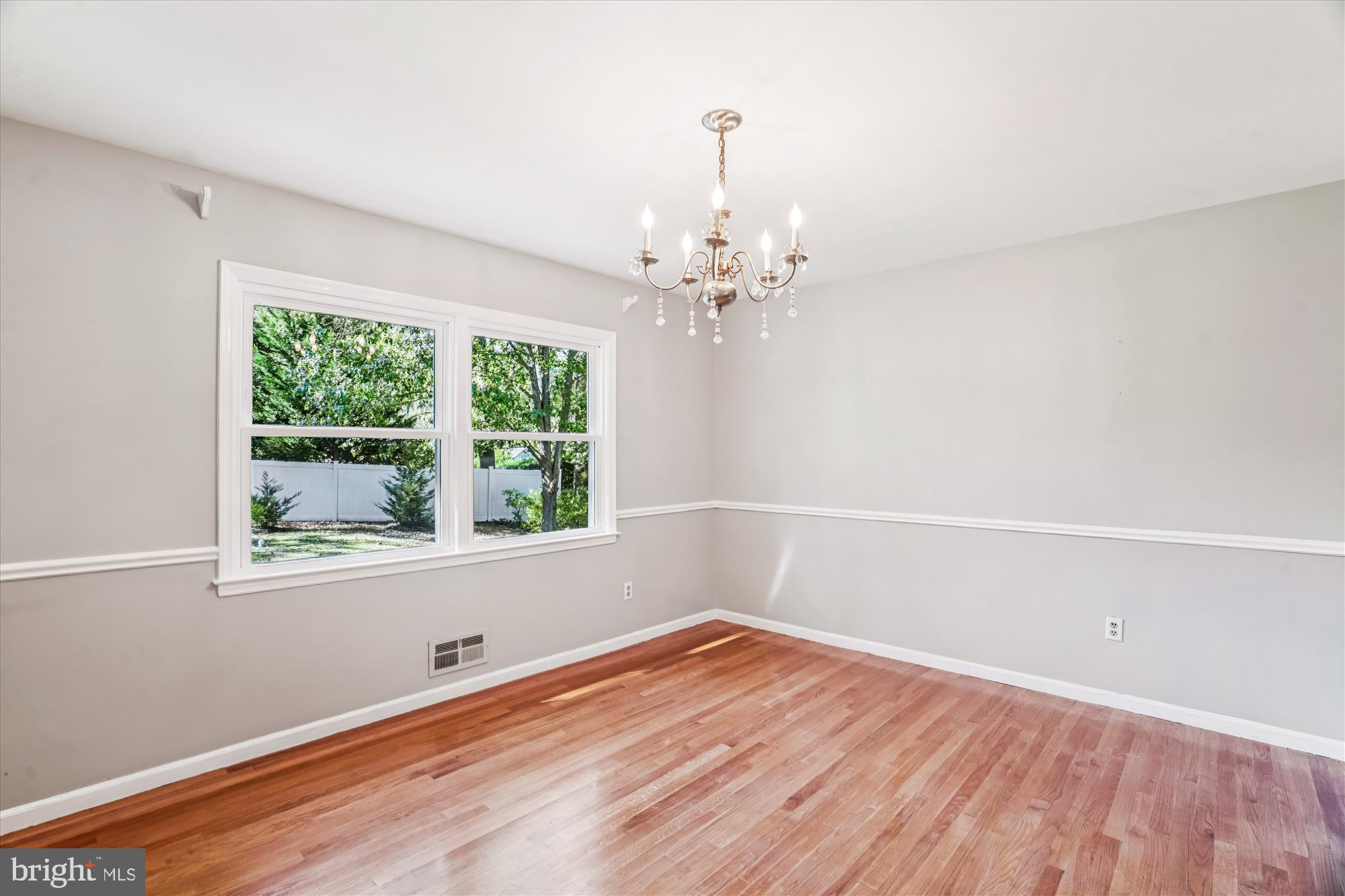 513 OLD PASTURE LANE