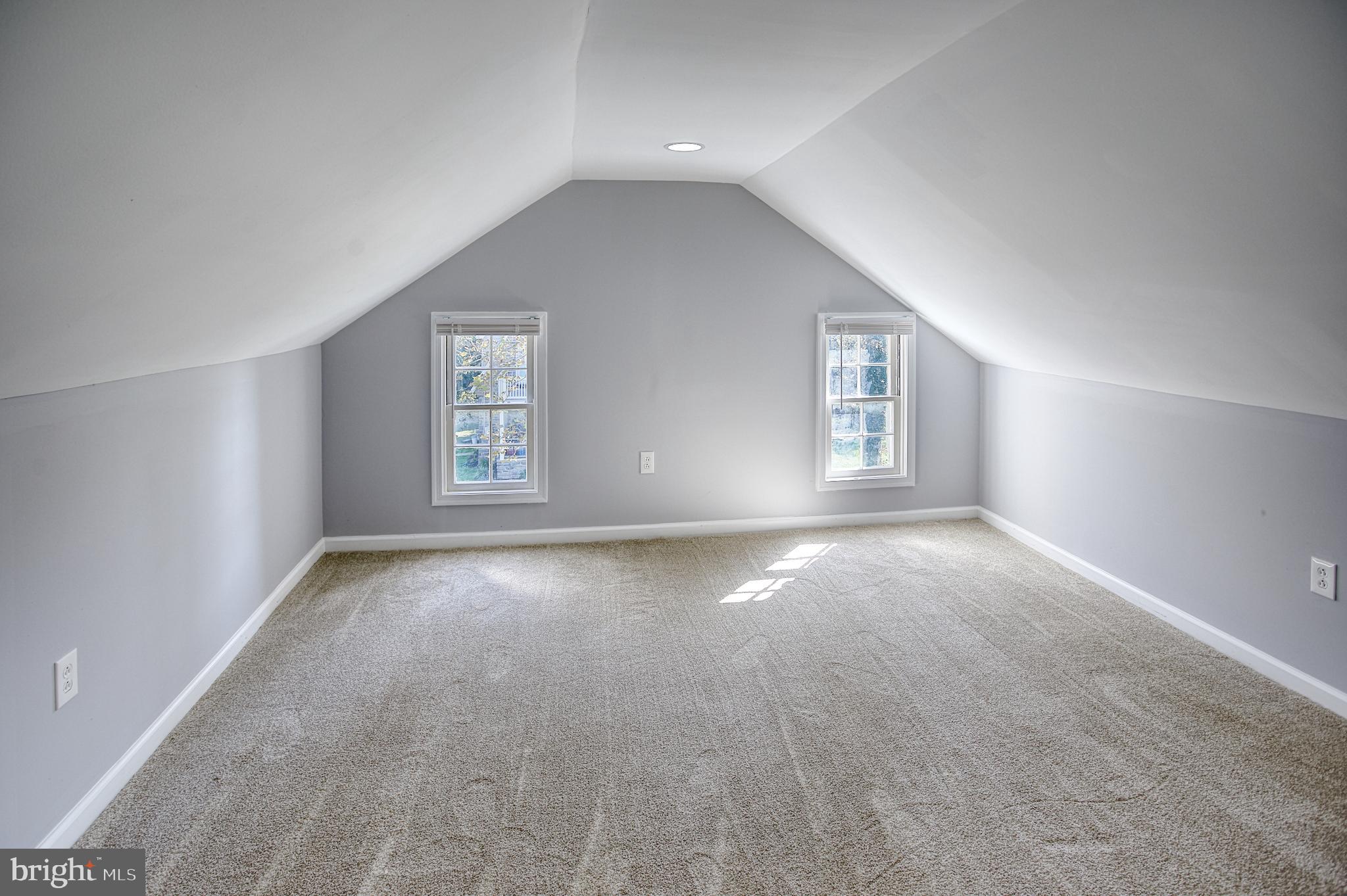 RANDALLSTOWN - Residential