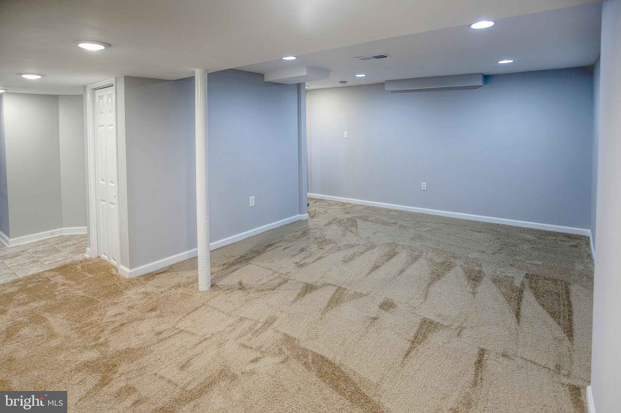 RANDALLSTOWN - Residential