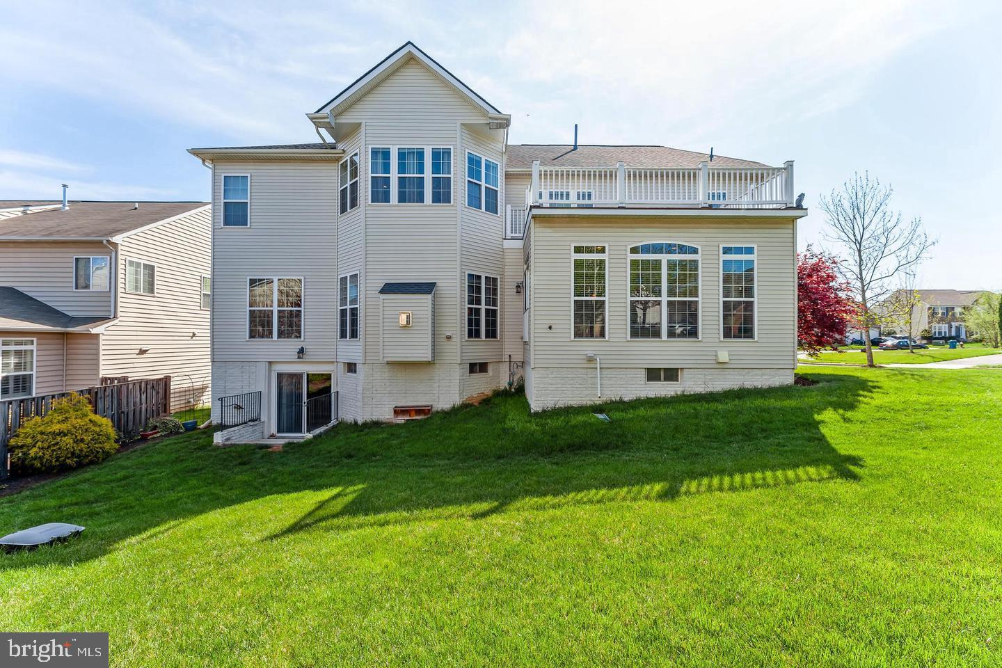 WINSBURY - Residential