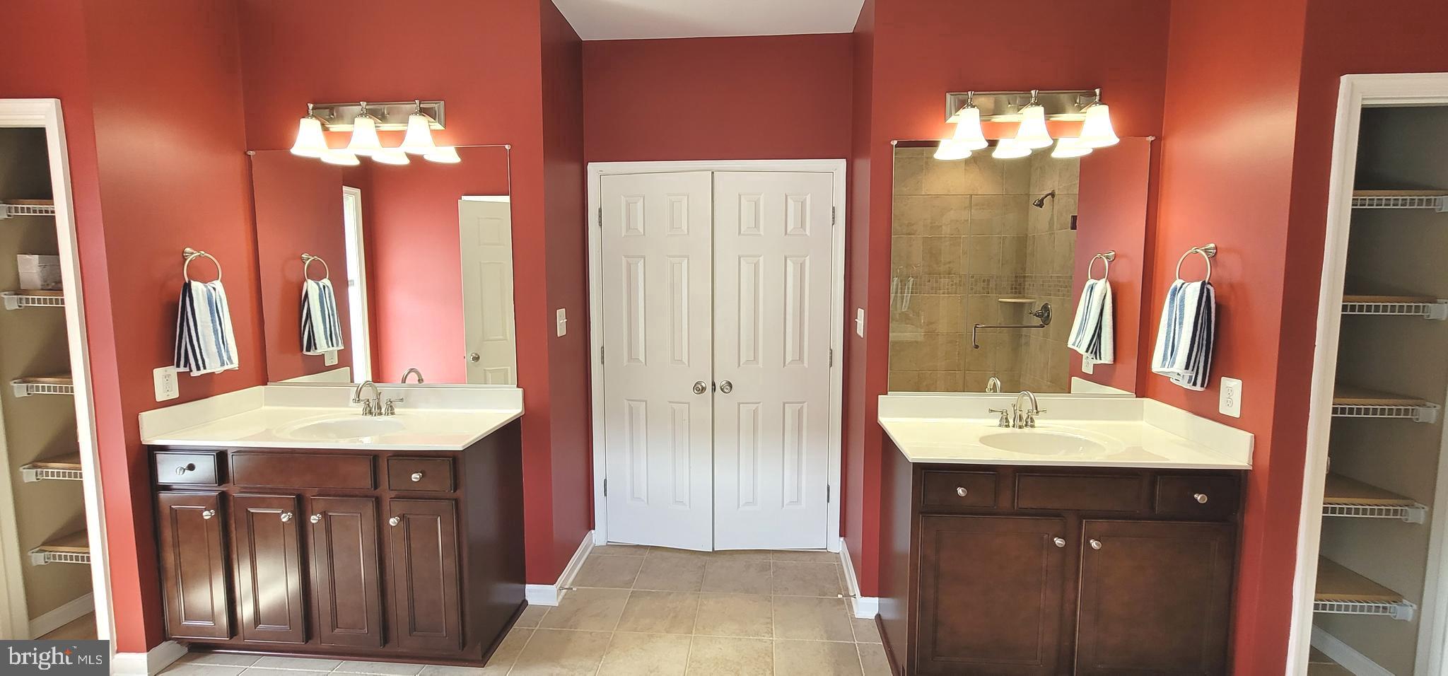 WINSBURY - Residential