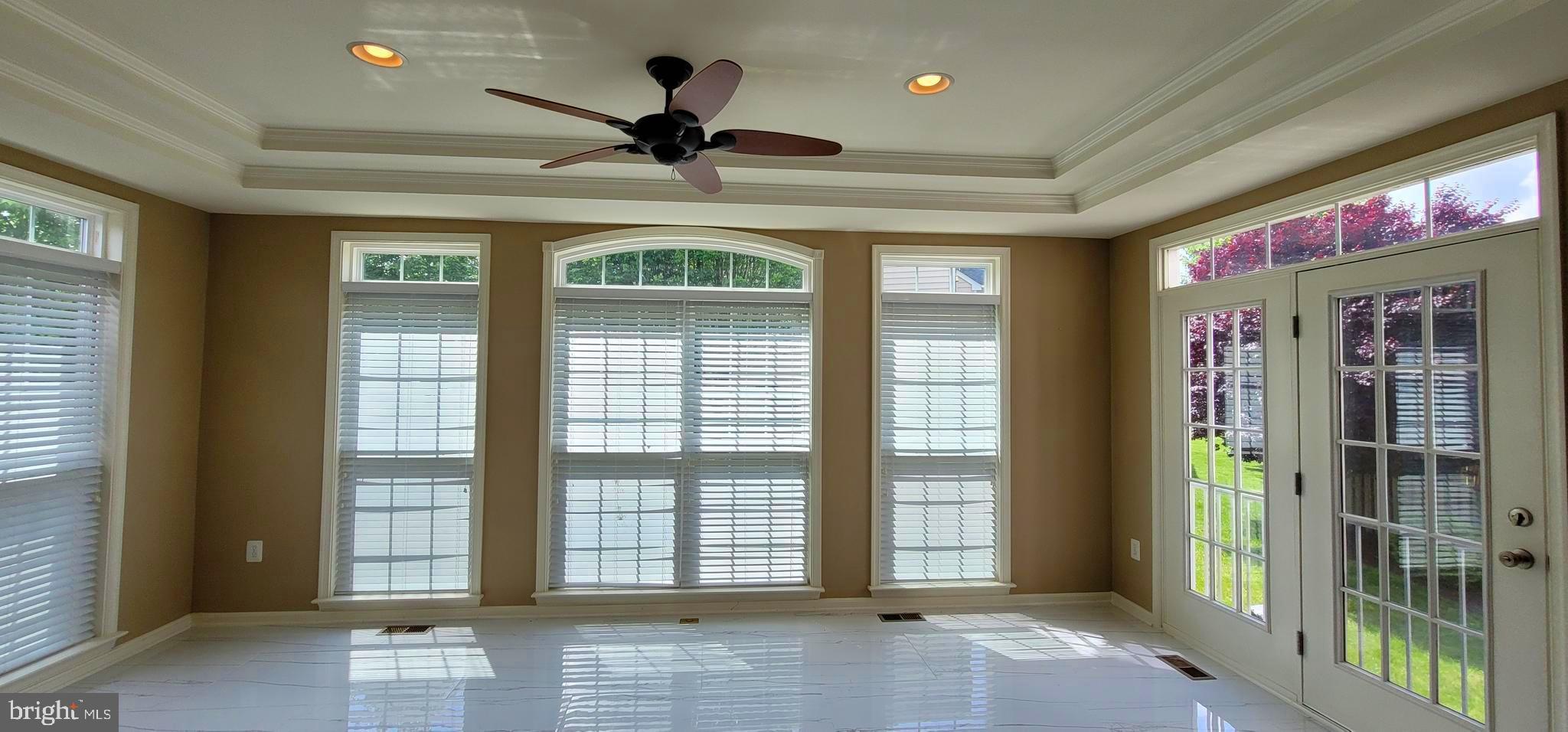 WINSBURY - Residential