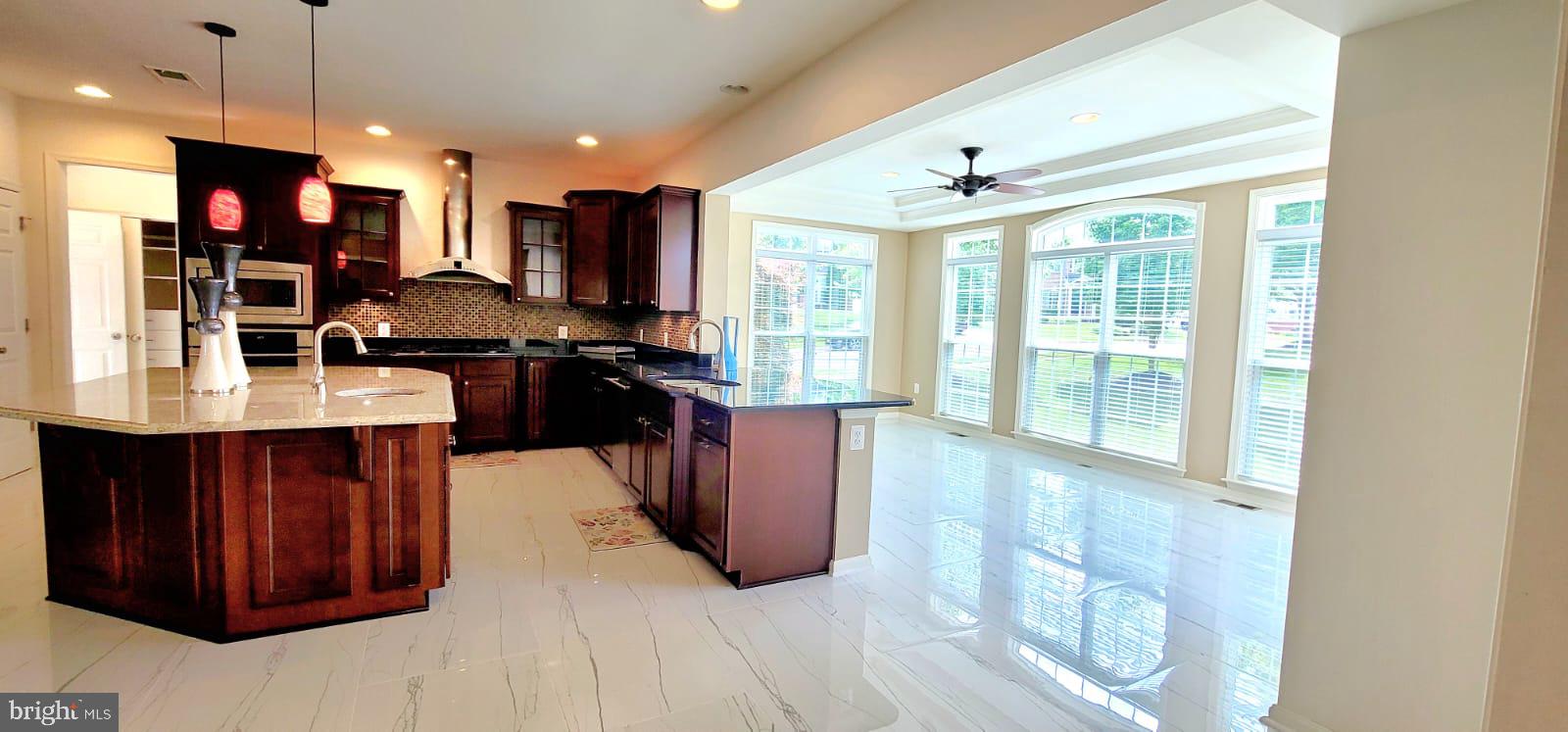 WINSBURY - Residential