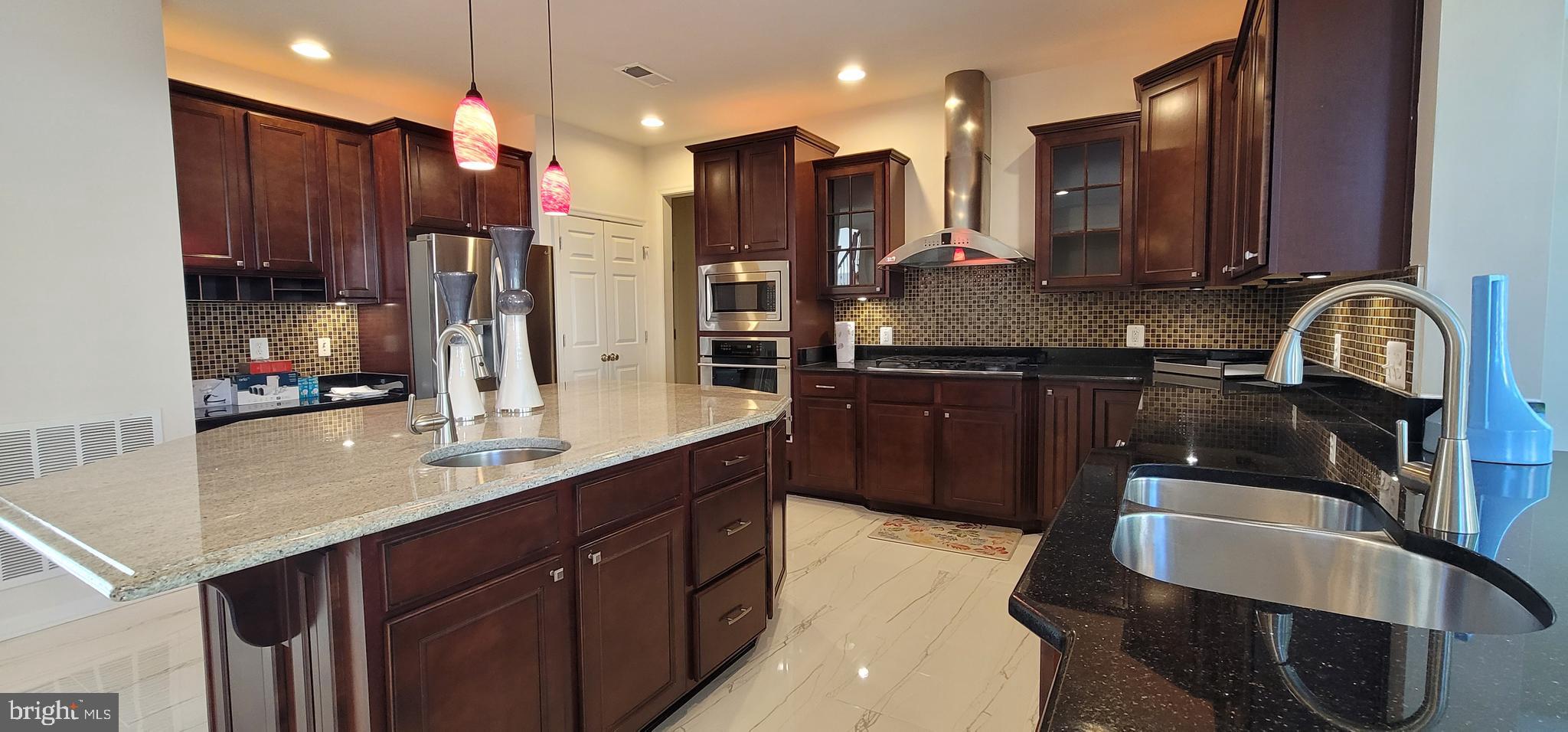 WINSBURY - Residential