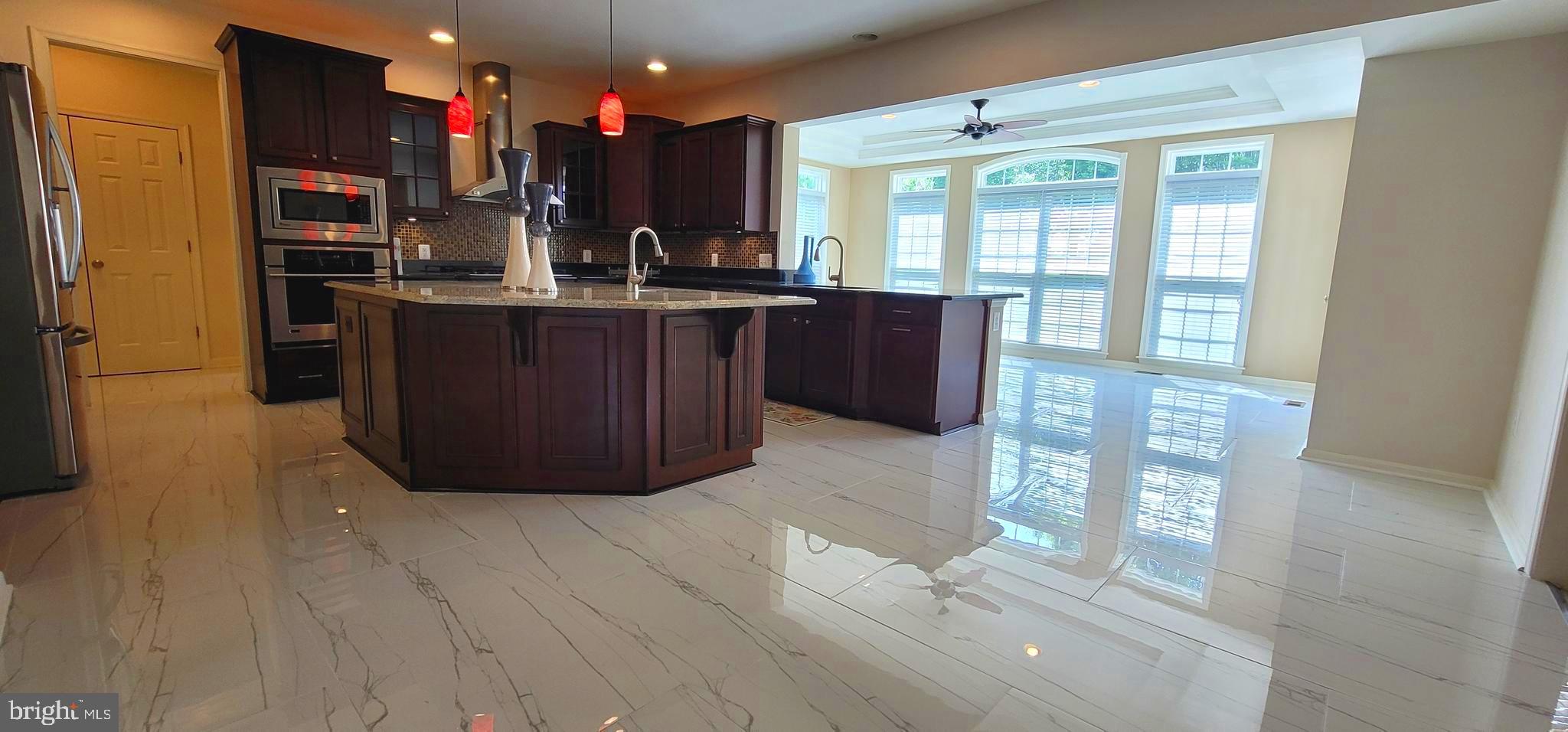 WINSBURY - Residential